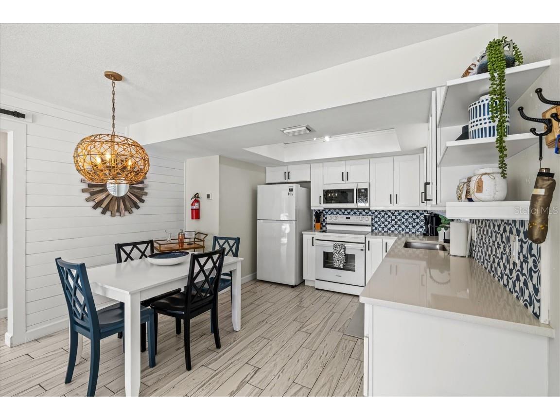 8106 Gulf Drive Holmes Beach FL 34217 A4666665 image39