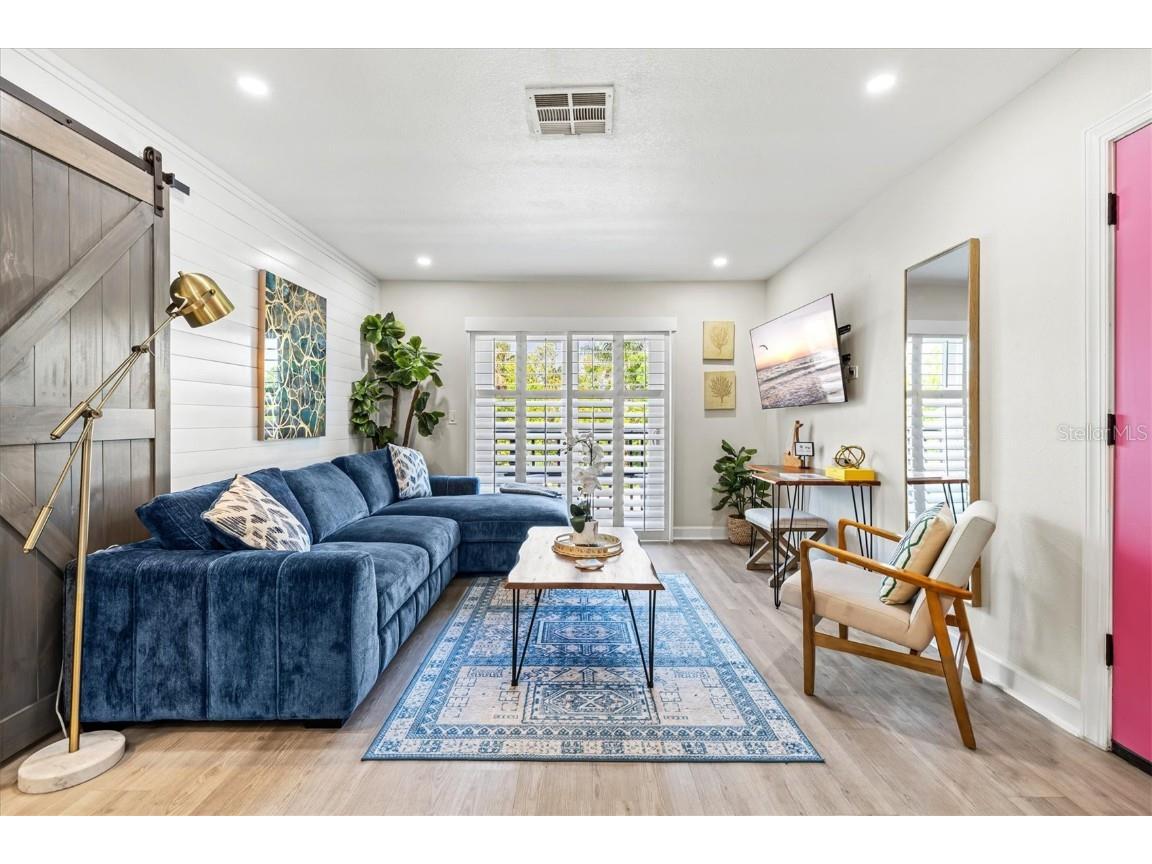 8106 Gulf Drive Holmes Beach FL 34217 A4666665 image6