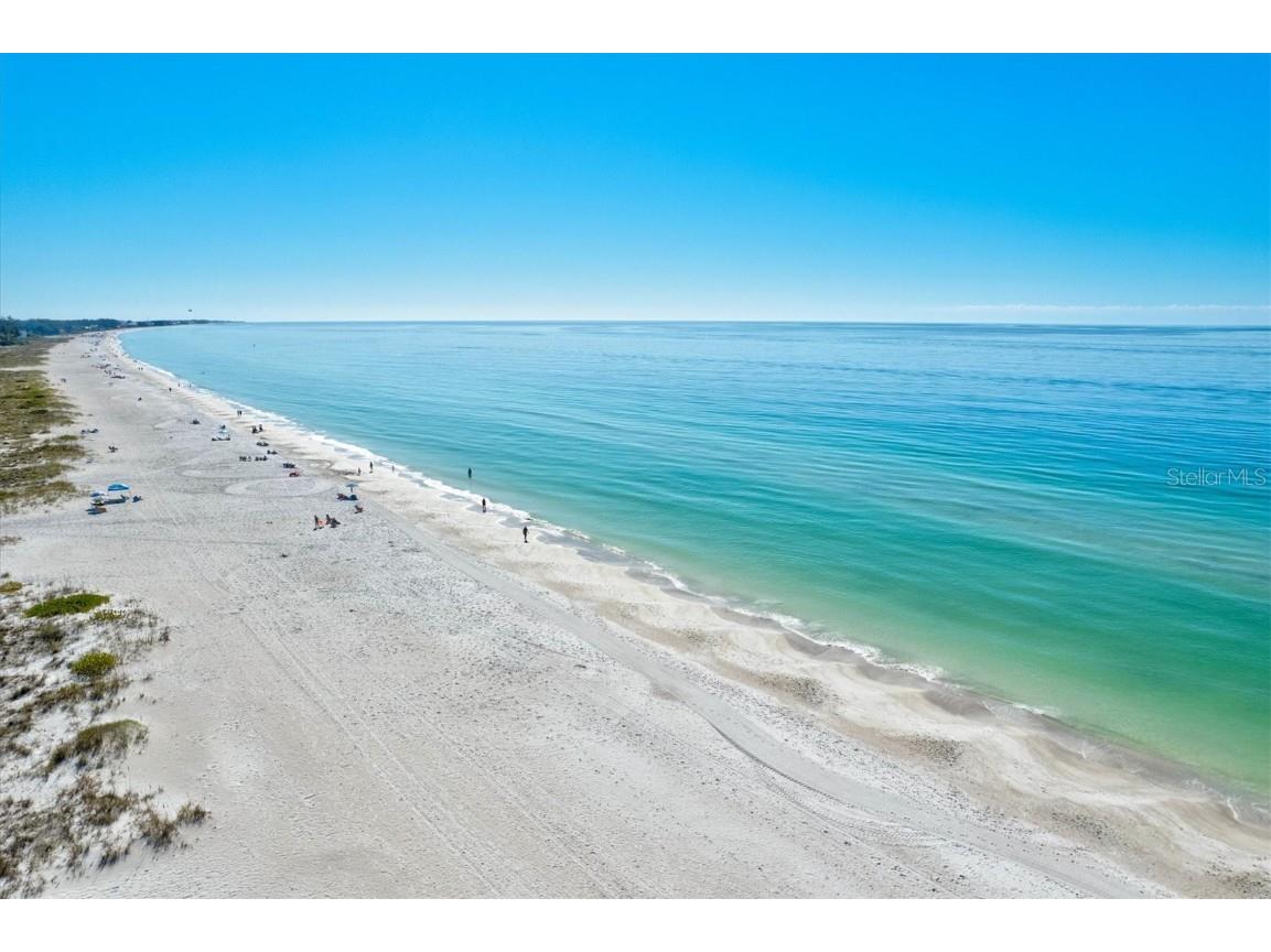 8106 Gulf Drive Holmes Beach FL 34217 A4666665 image76