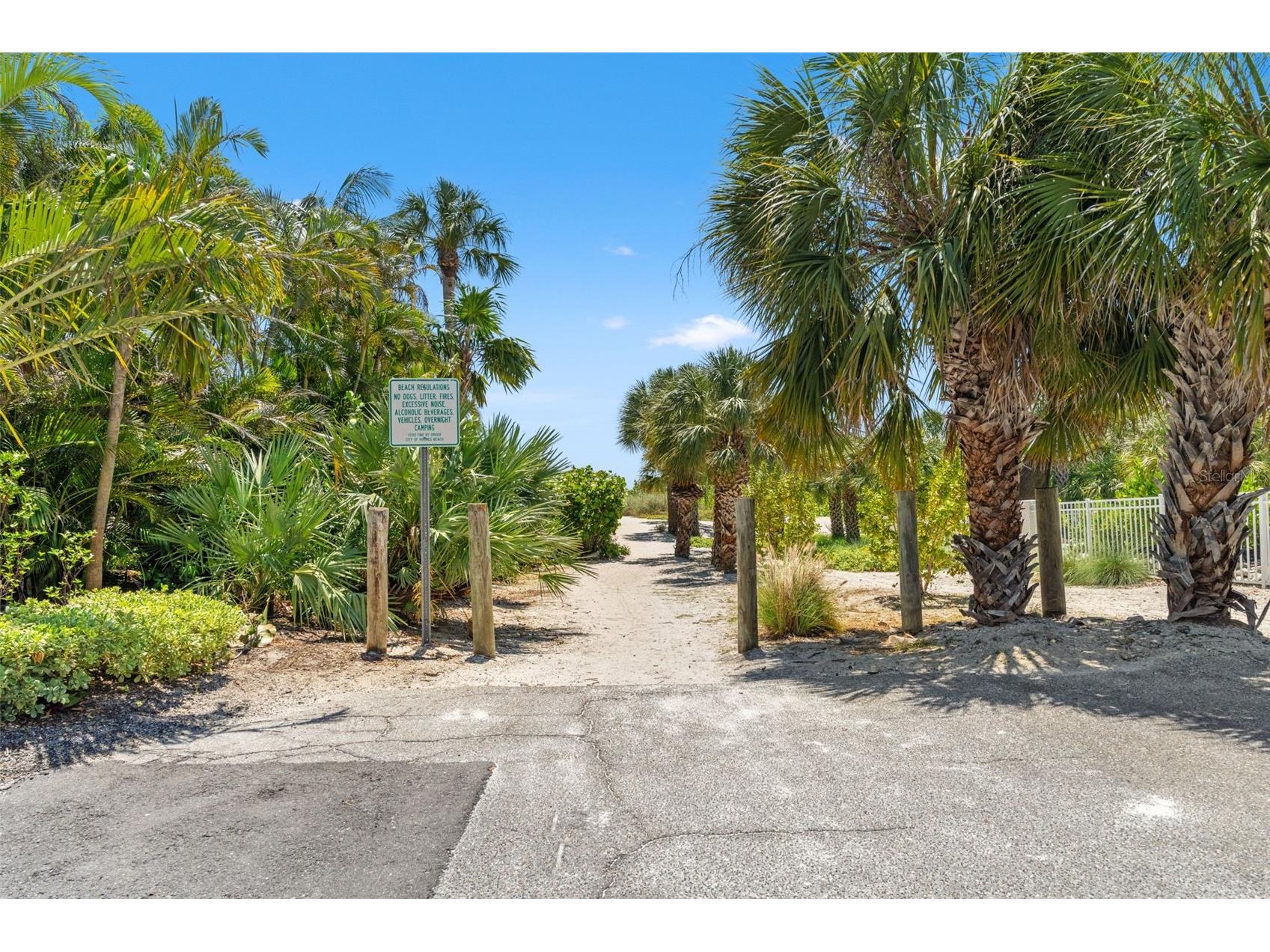 8106 Gulf Drive Holmes Beach FL 34217 TB8506585 image7