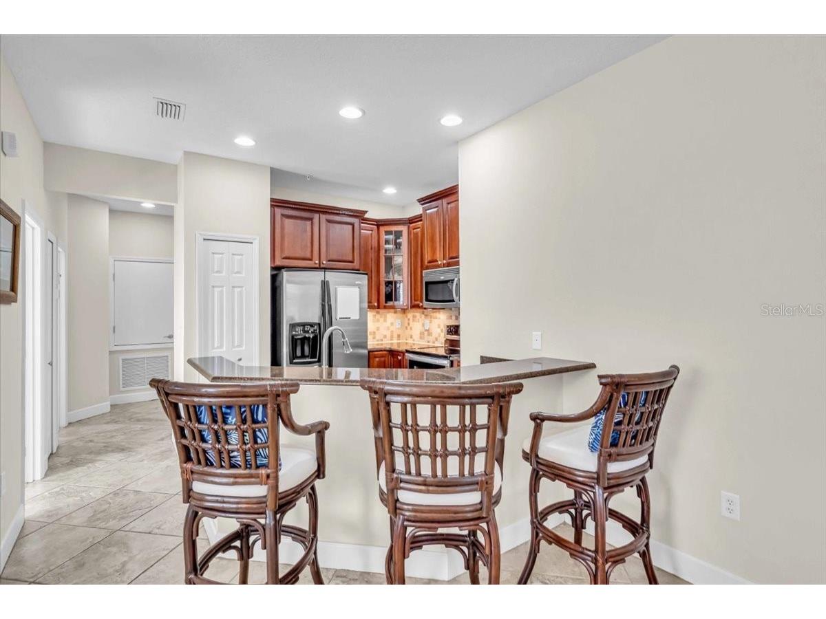 8106 Moonstone Drive #17-204 Sarasota FL 34233 A4691821 image13
