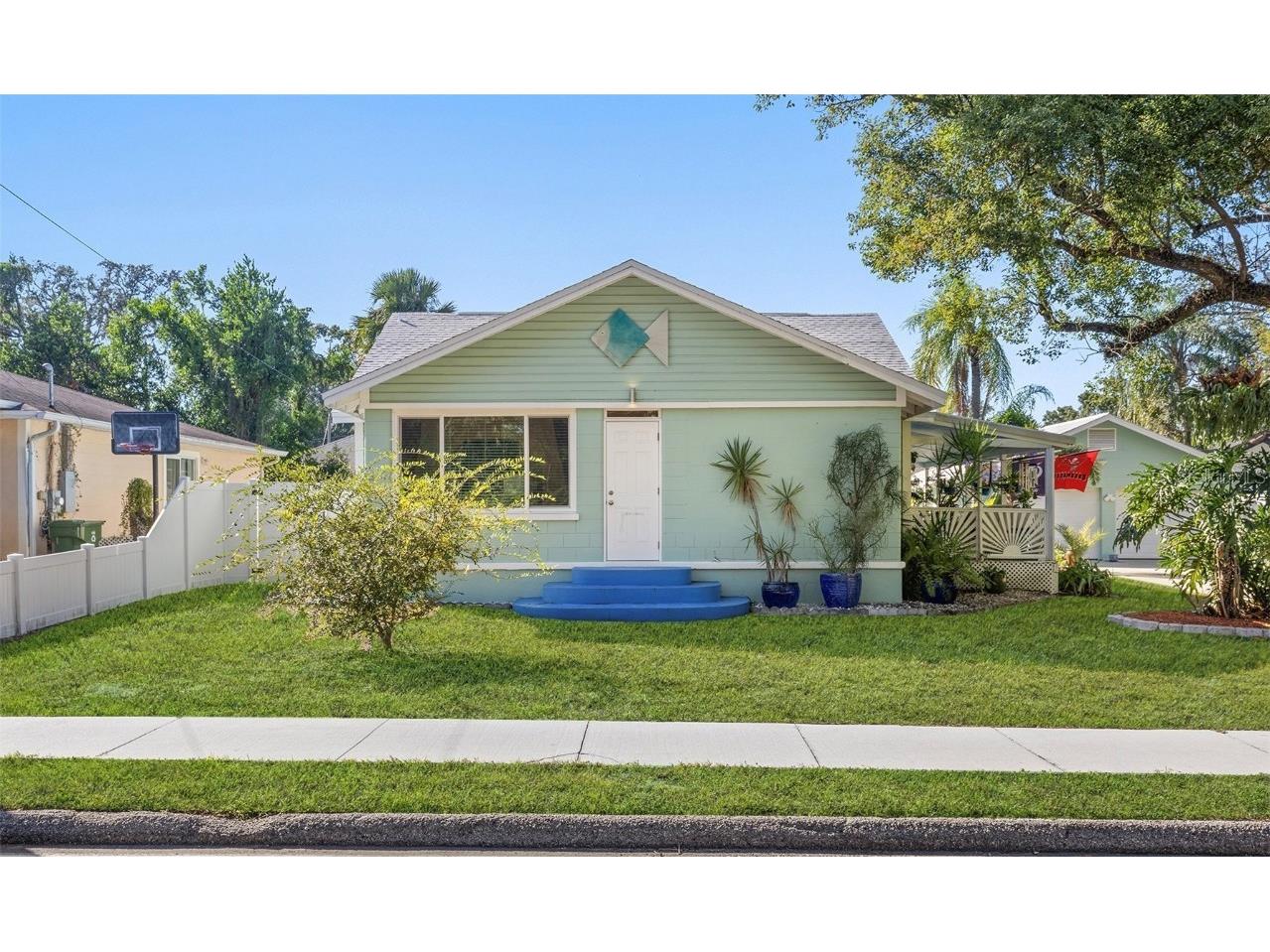 8106 N Boulevard Tampa FL 33604 TB8444704 image1