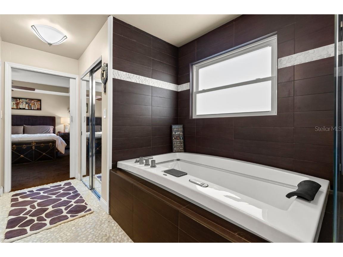 8106 N Boulevard Tampa FL 33604 TB8444704 image30