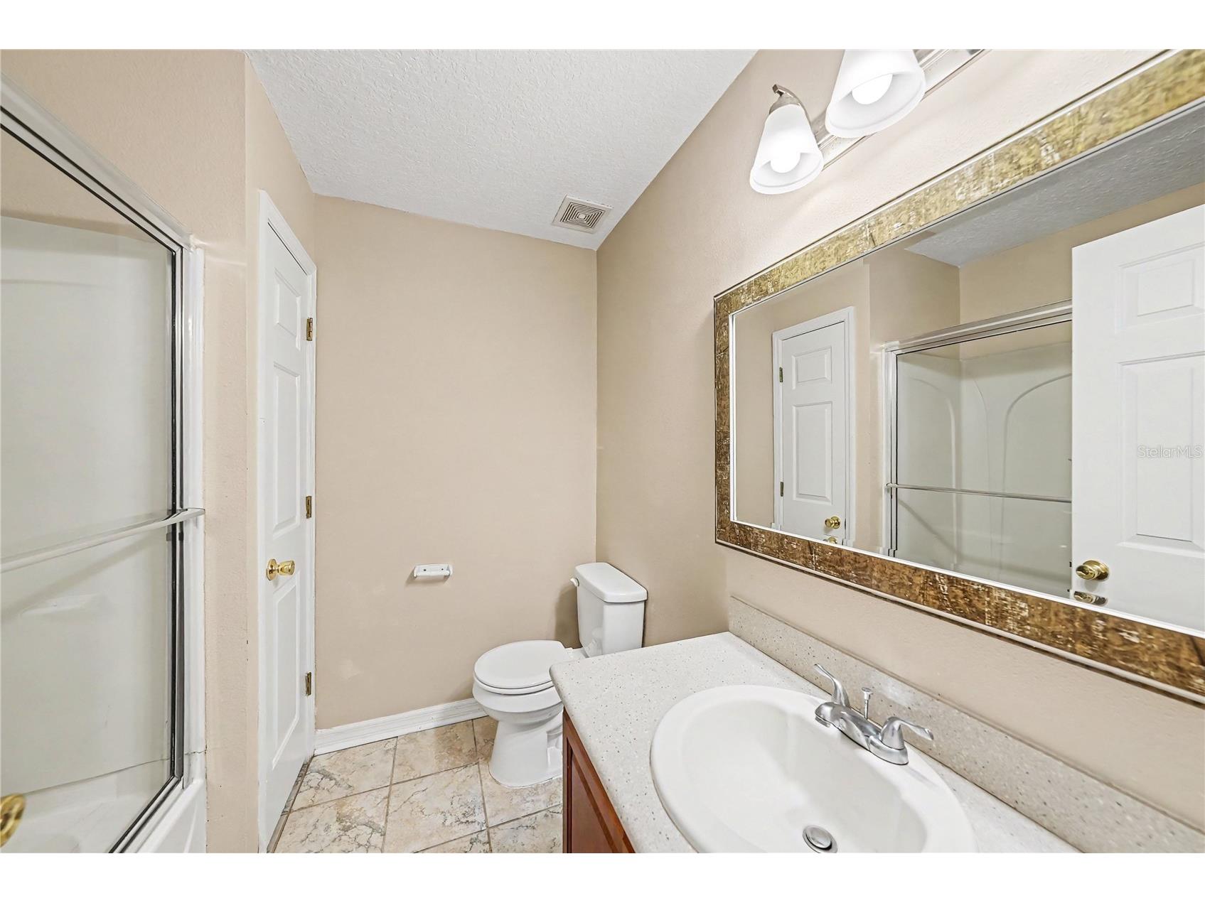 8106 Silent Creek Drive Tampa FL 33615 TB8525771 image12