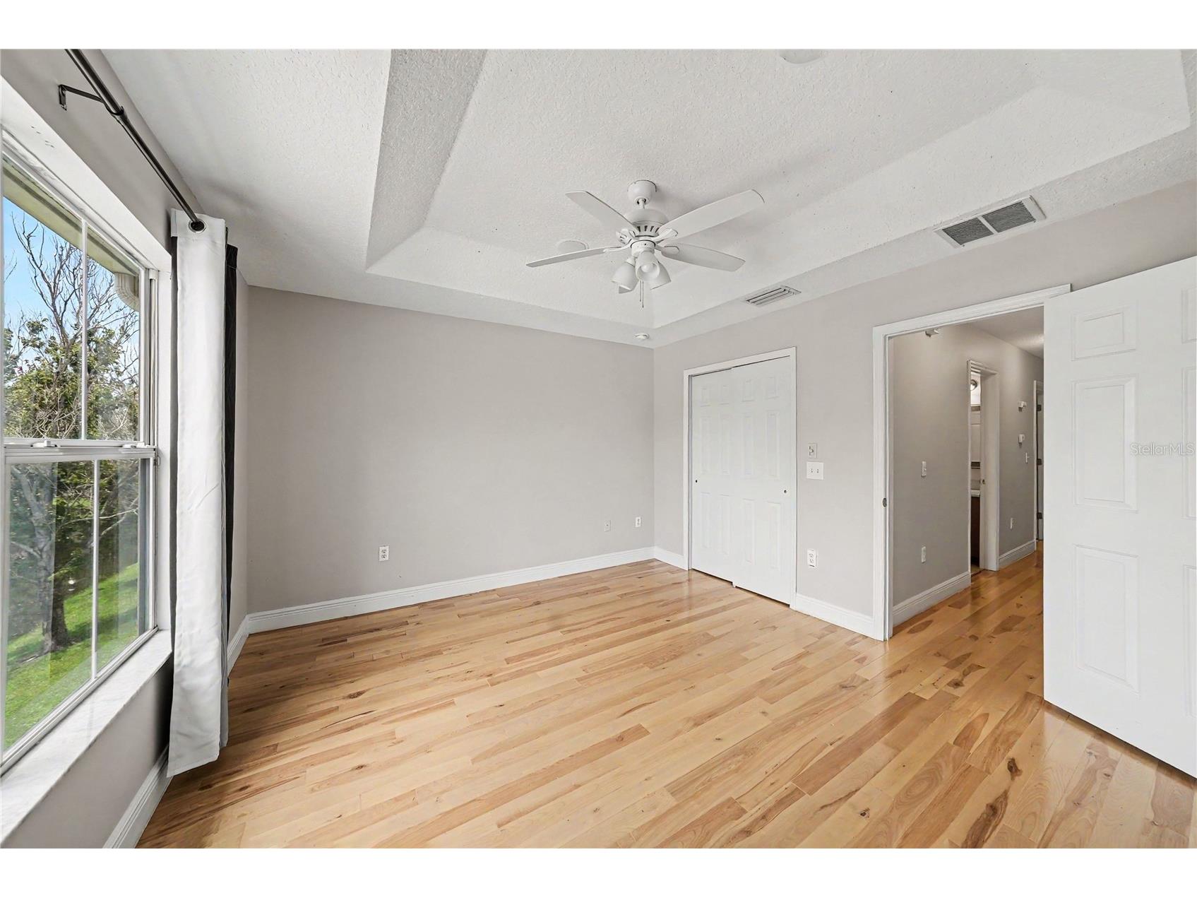 8106 Silent Creek Drive Tampa FL 33615 TB8525771 image4