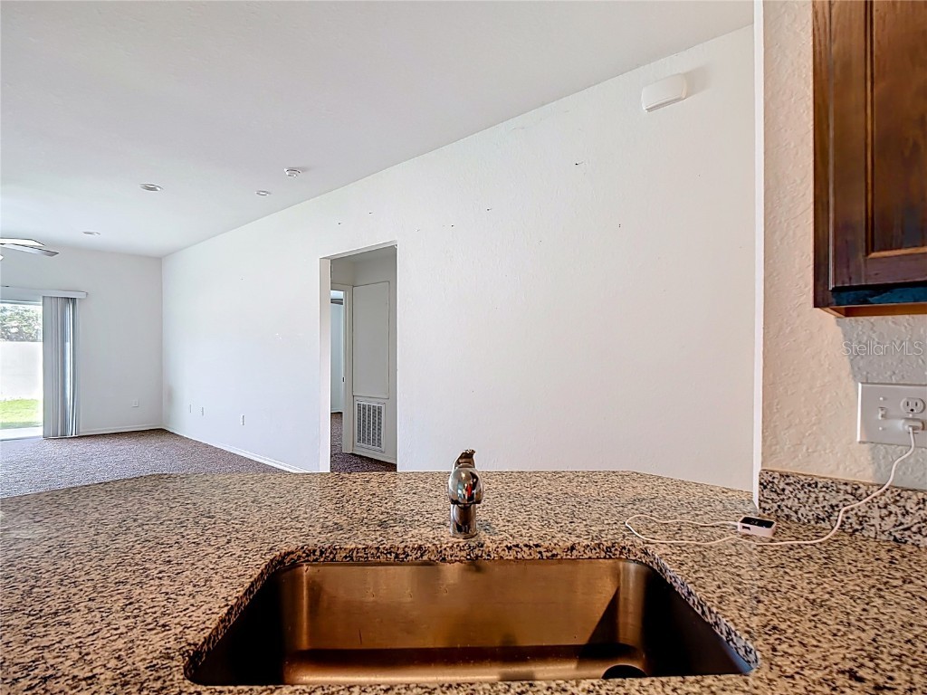 8107 Campbell Crossing Circle Lakeland FL 33810 L4957252 image8