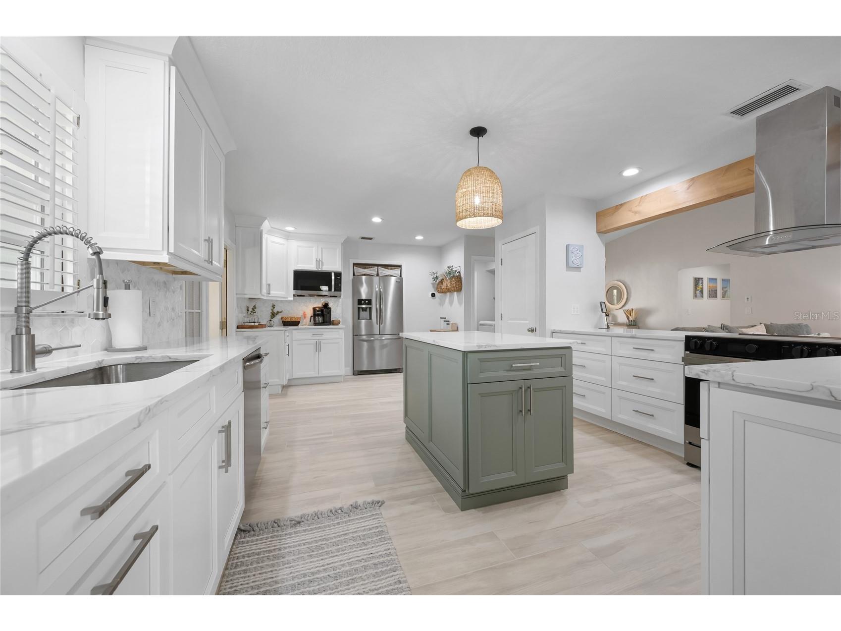 8108 12th Avenue NW Bradenton FL 34209 A4694163 image10