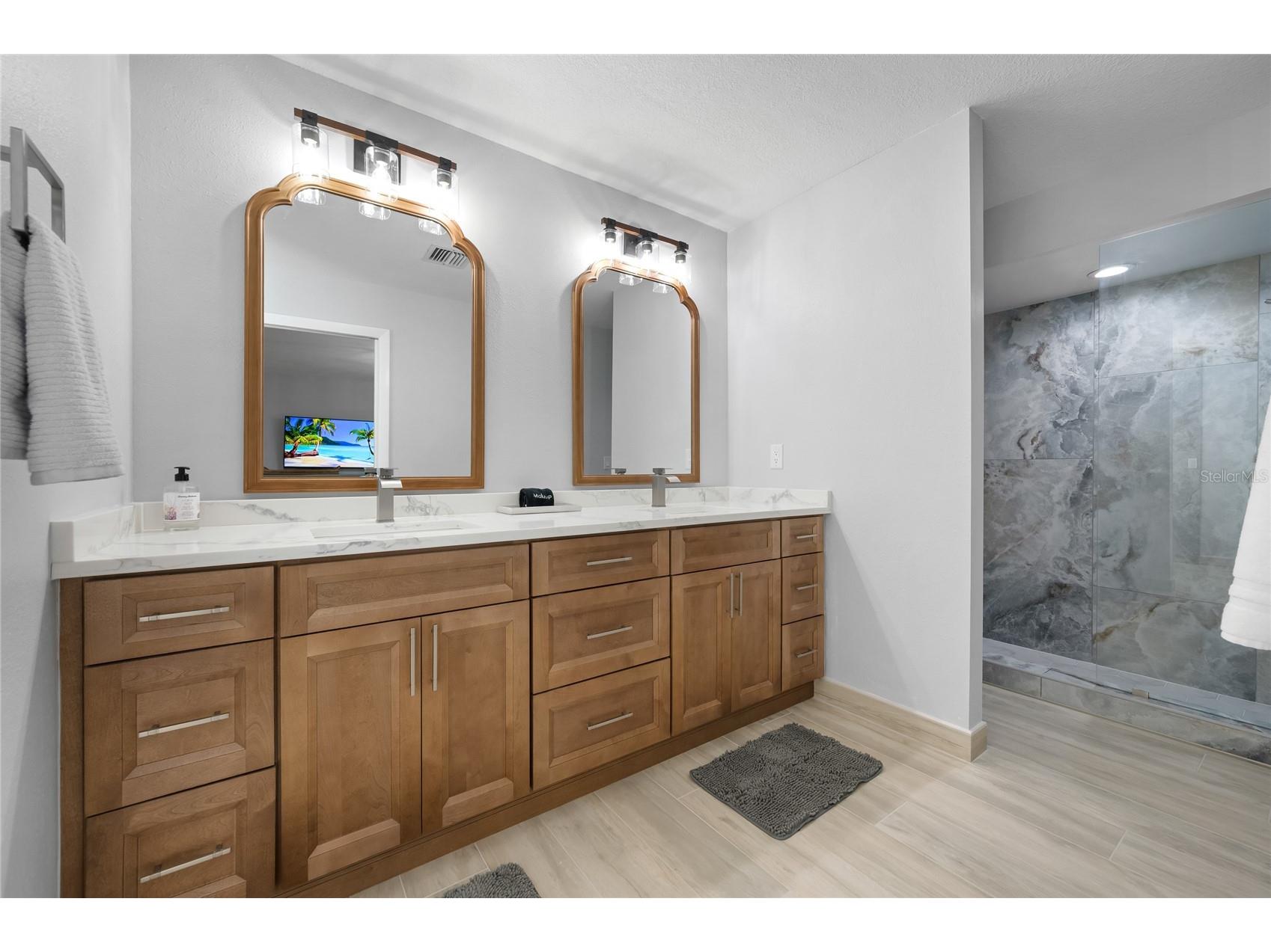 8108 12th Avenue NW Bradenton FL 34209 A4694163 image22