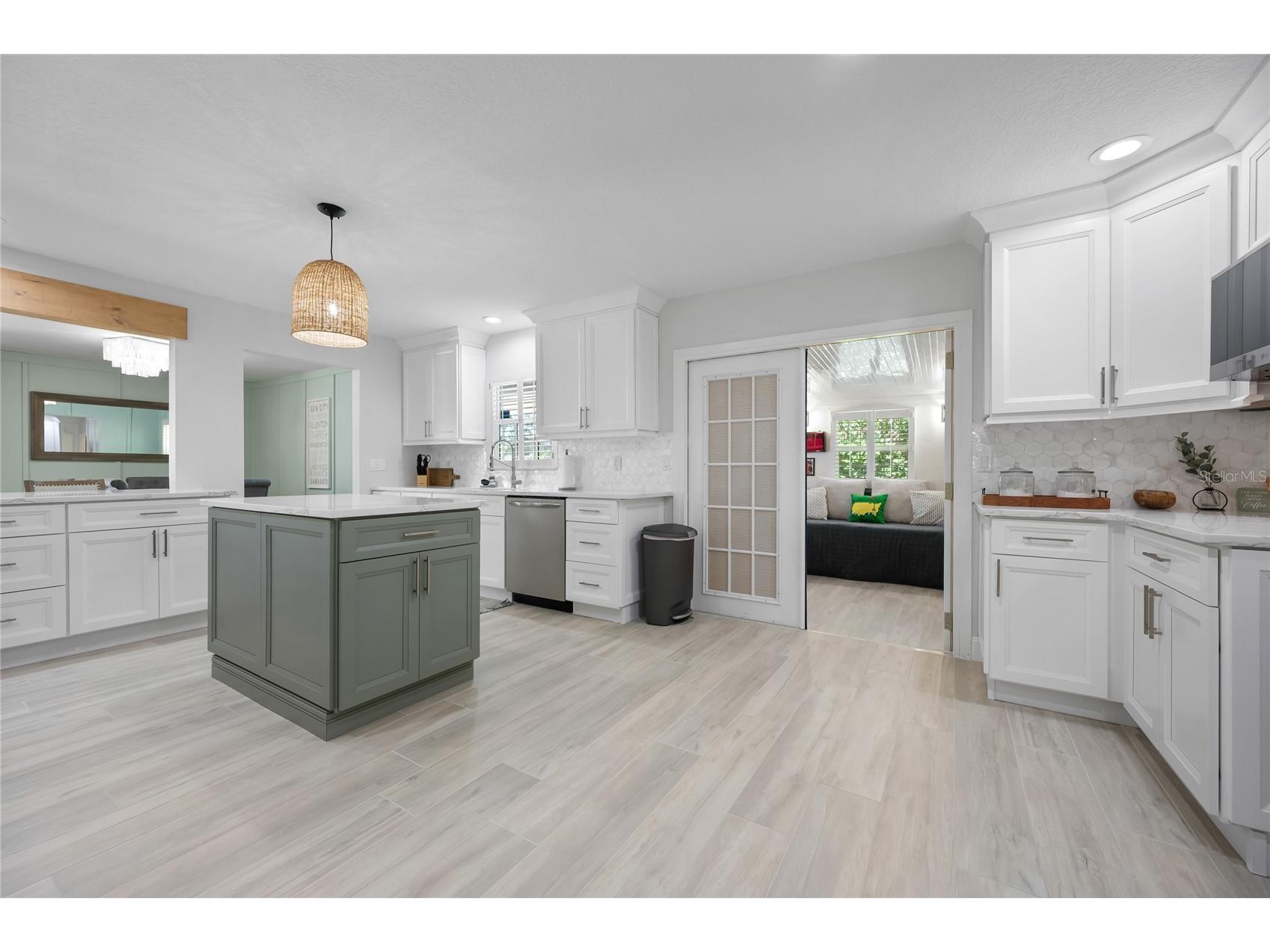 8108 12th Avenue NW Bradenton FL 34209 A4694163 image8
