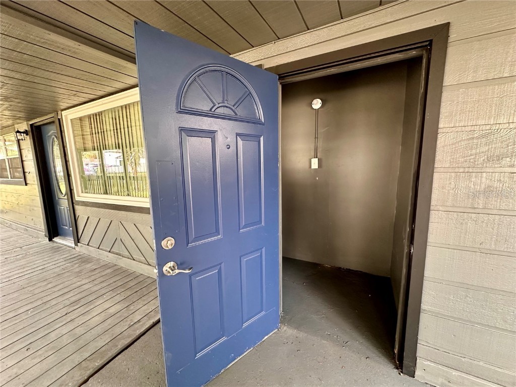 8108 El Portal Drive Tampa FL 33604 TB8439104 image8