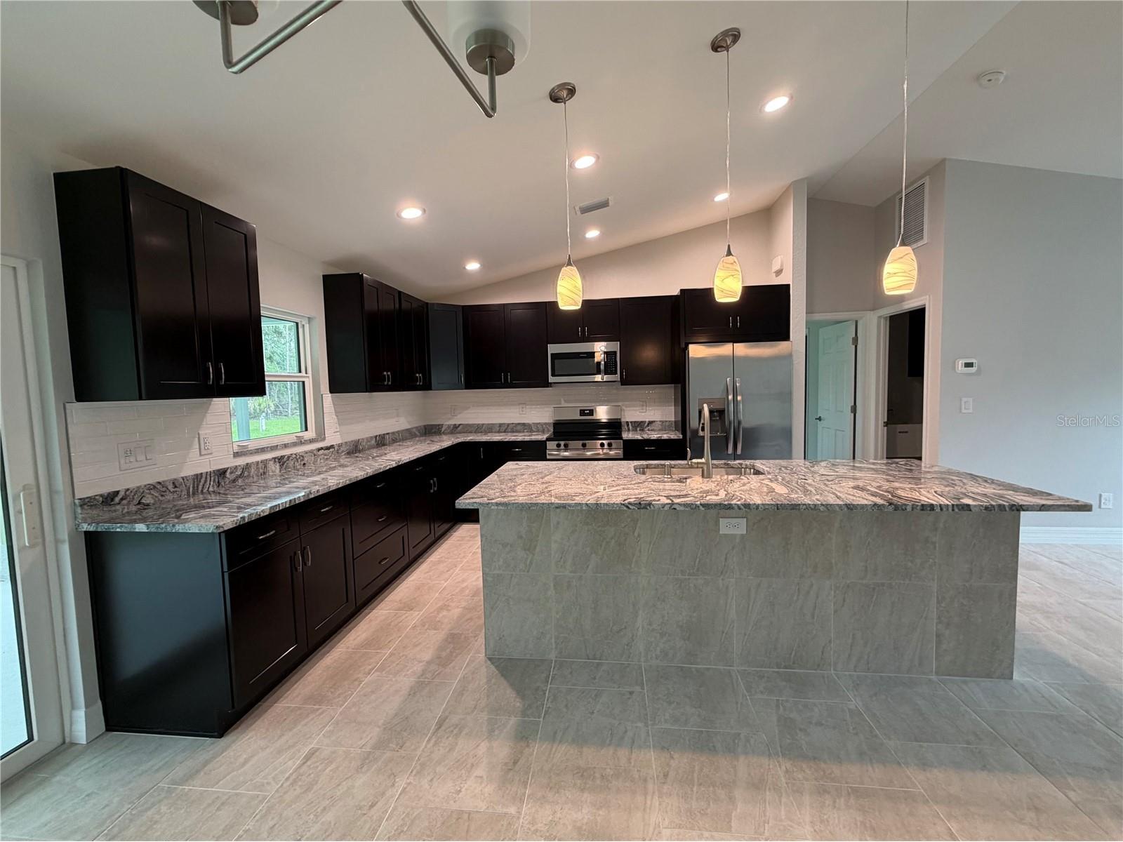 8108 Larrimore Avenue North Port FL 34291 C7526583 image7