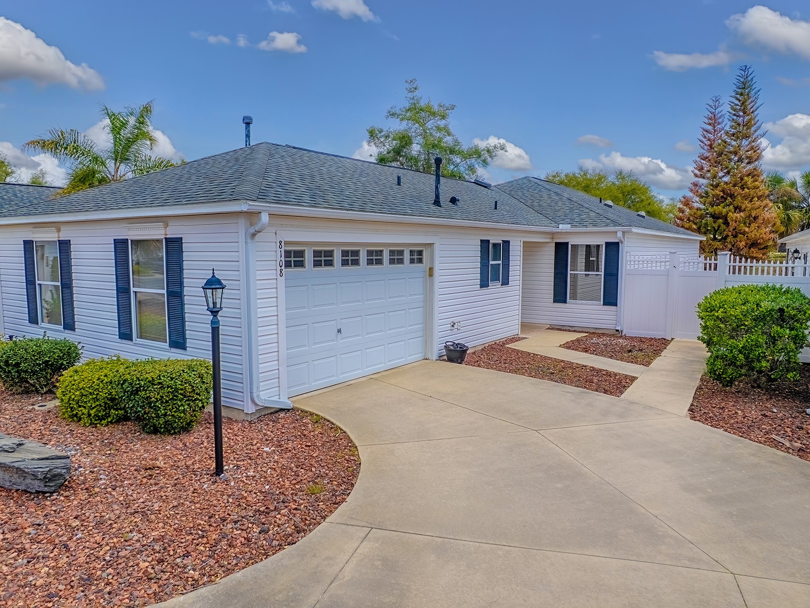 8108 SE 169th Tweedside Loop The Villages FL 32162 G5109302 image1