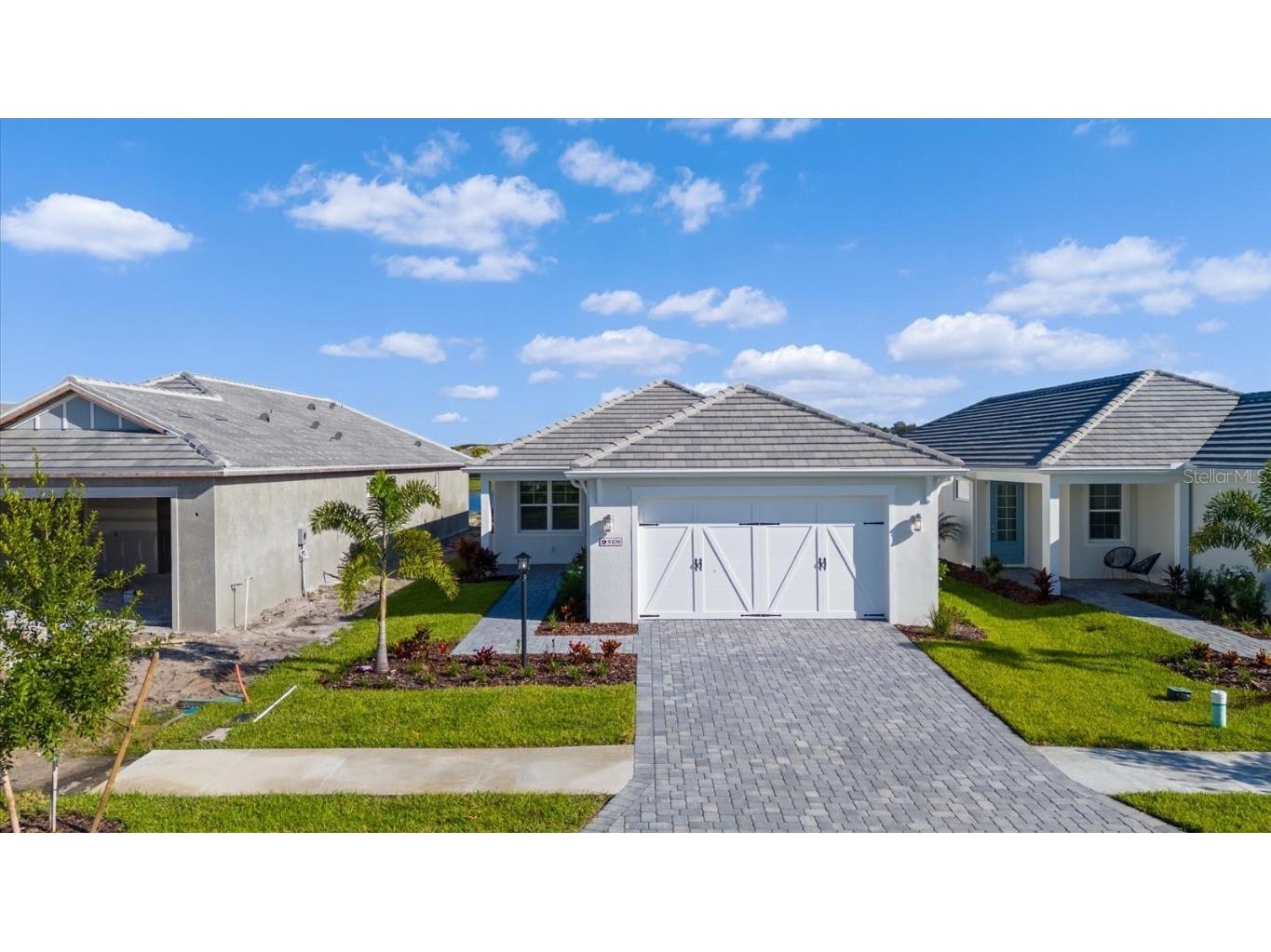 8108 Sternway Road Sarasota FL 34240 A4585010 image1