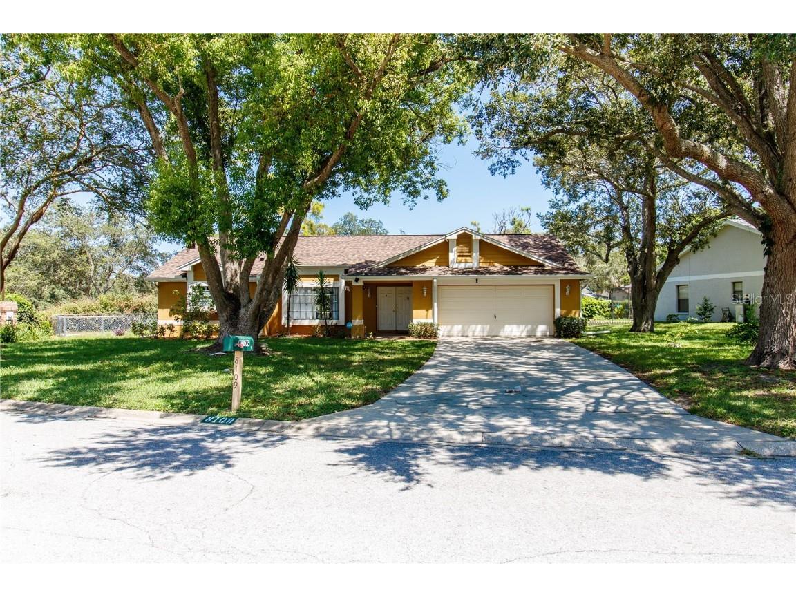 8109 Golf Club Court Hudson FL 34667 W7857508 image1