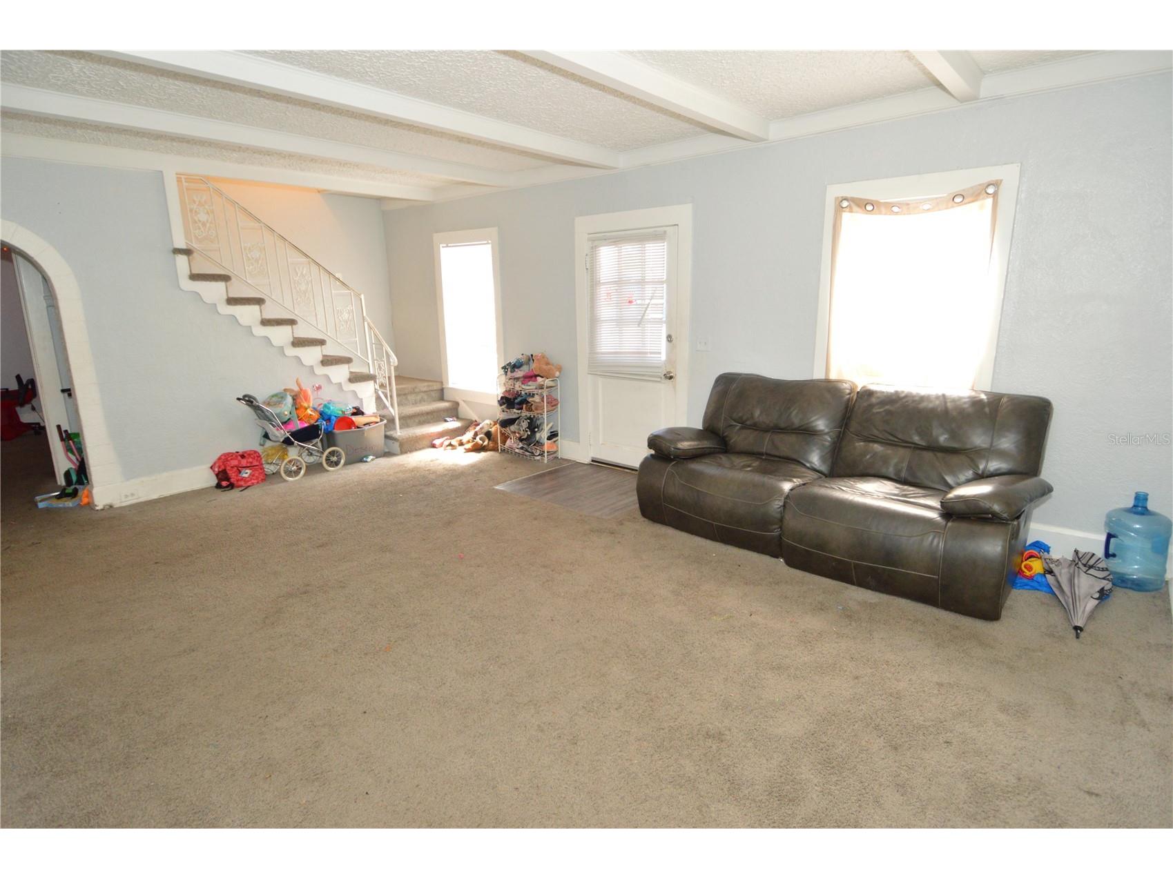 811 18th Avenue S Saint Petersburg FL 33705 TB8493787 image29