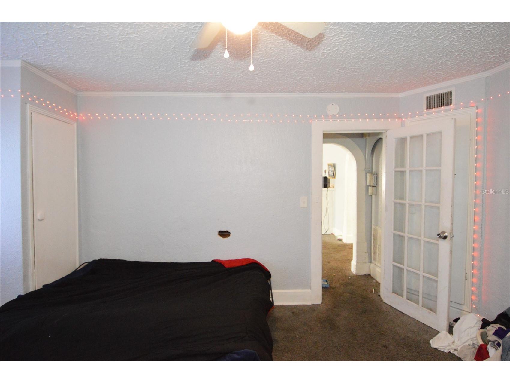 811 18th Avenue S Saint Petersburg FL 33705 TB8493787 image38
