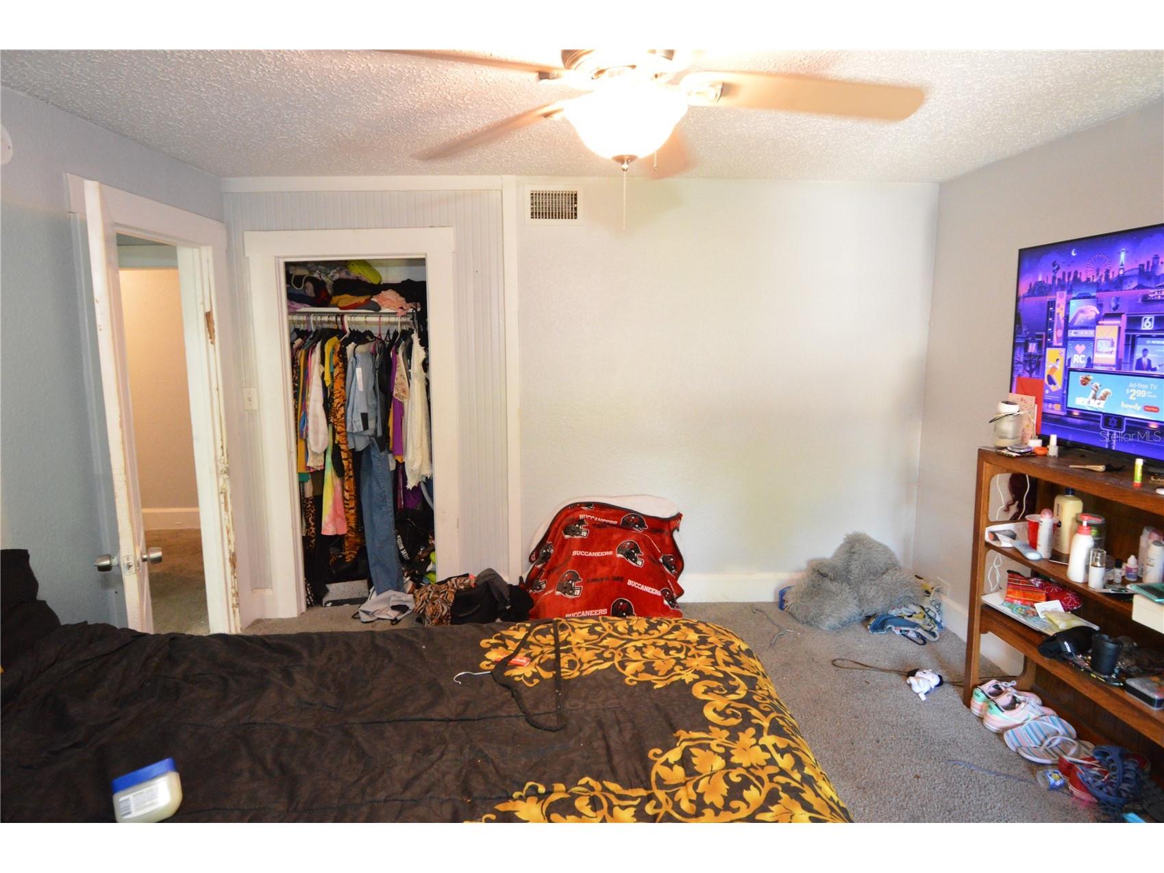 811 18th Avenue S Saint Petersburg FL 33705 TB8493787 image58