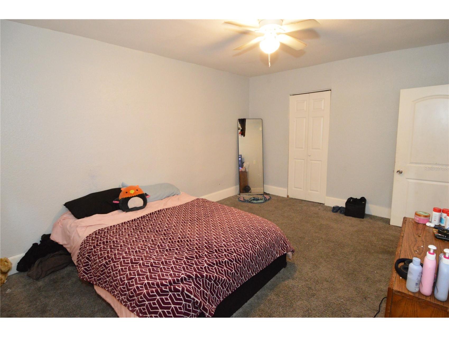 811 18th Avenue S Saint Petersburg FL 33705 TB8493787 image67