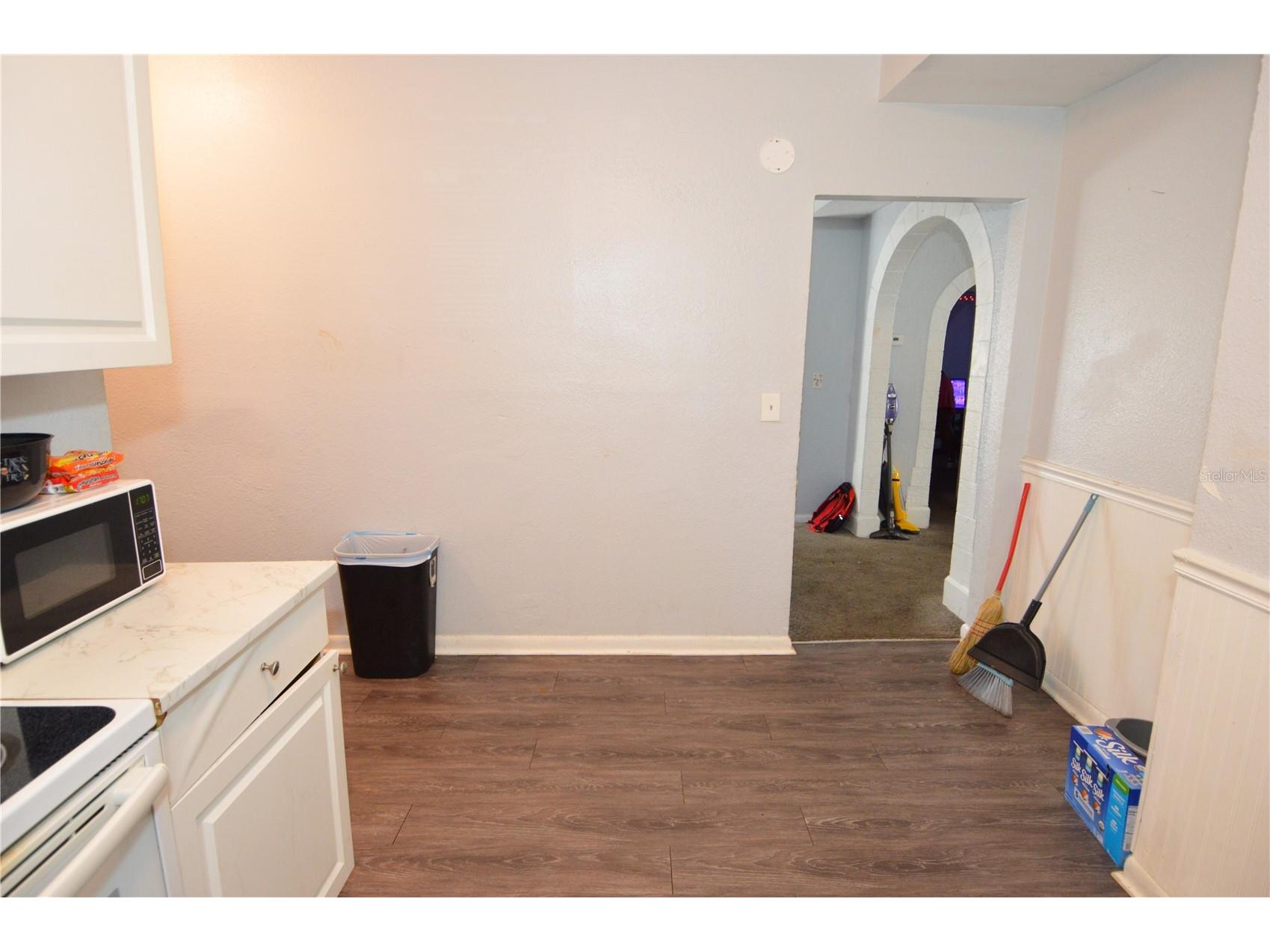 811 18th Avenue S Saint Petersburg FL 33705 TB8493787 image8