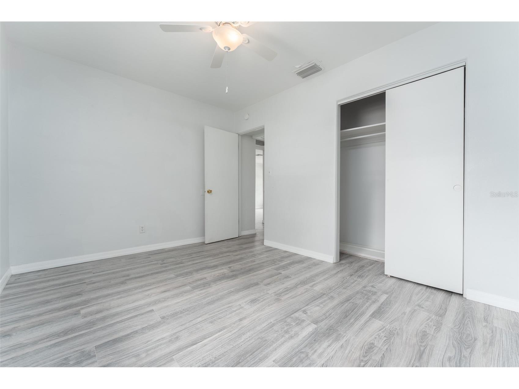 811 20th Avenue N Saint Petersburg FL 33704 TB8496950 image18