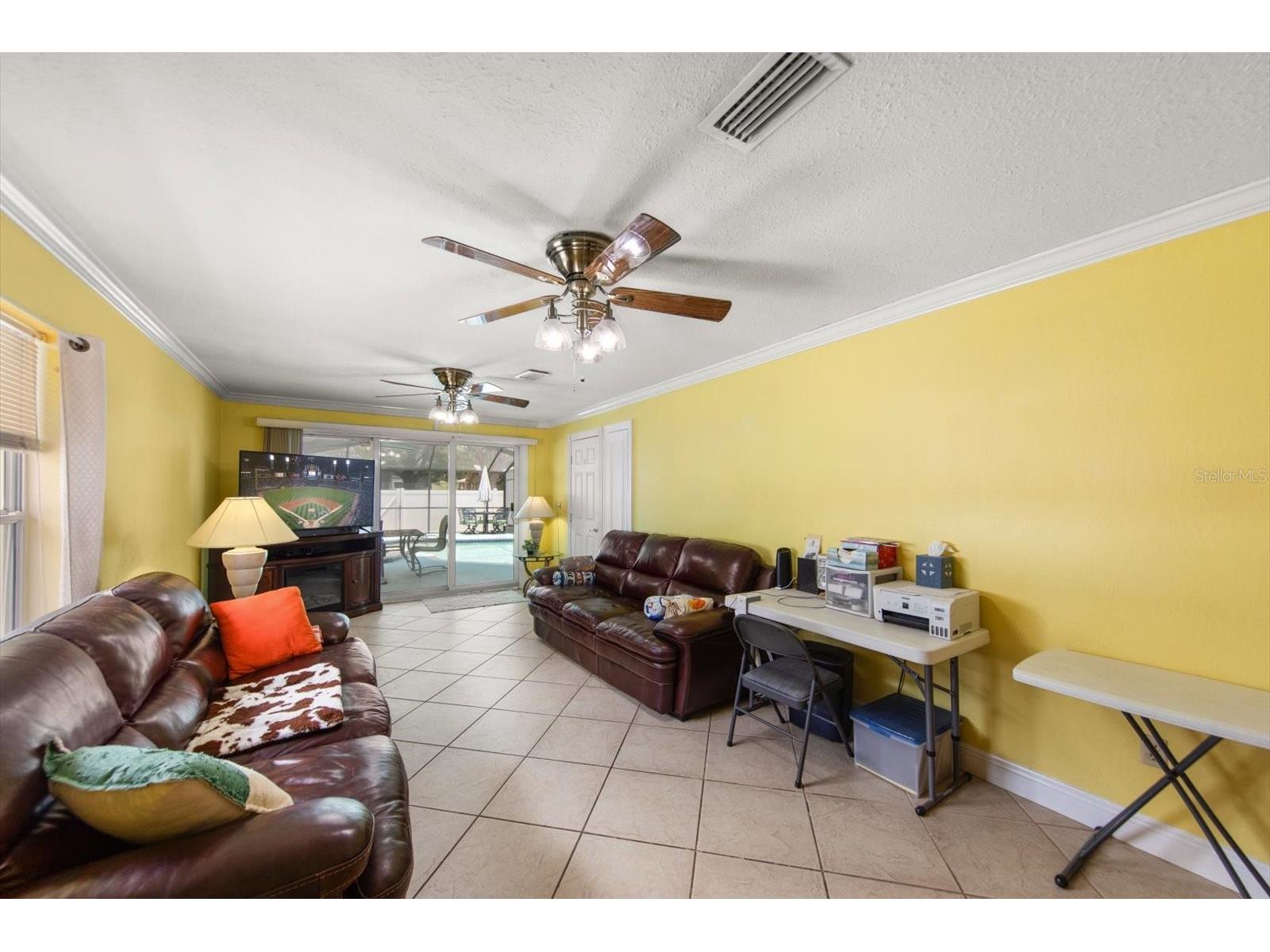 811 48th Avenue N Saint Petersburg FL 33703 W7885672 image13