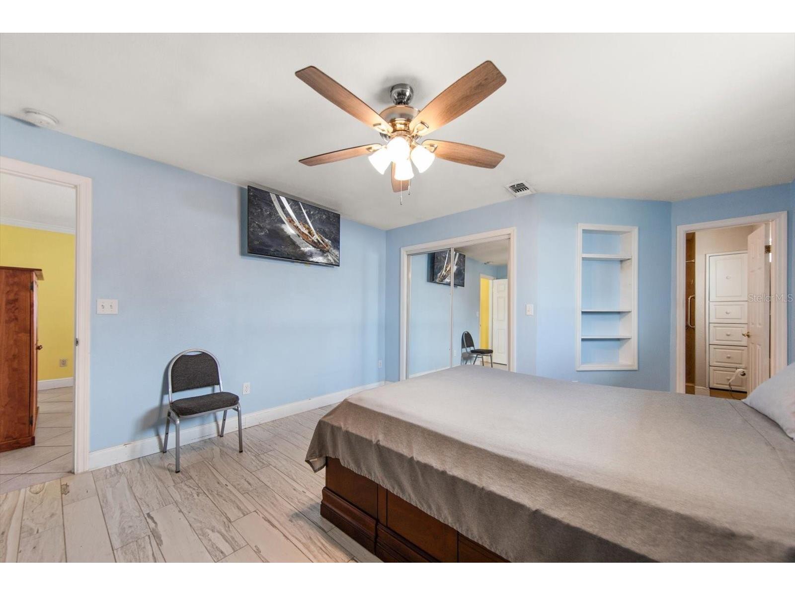 811 48th Avenue N Saint Petersburg FL 33703 W7885672 image15