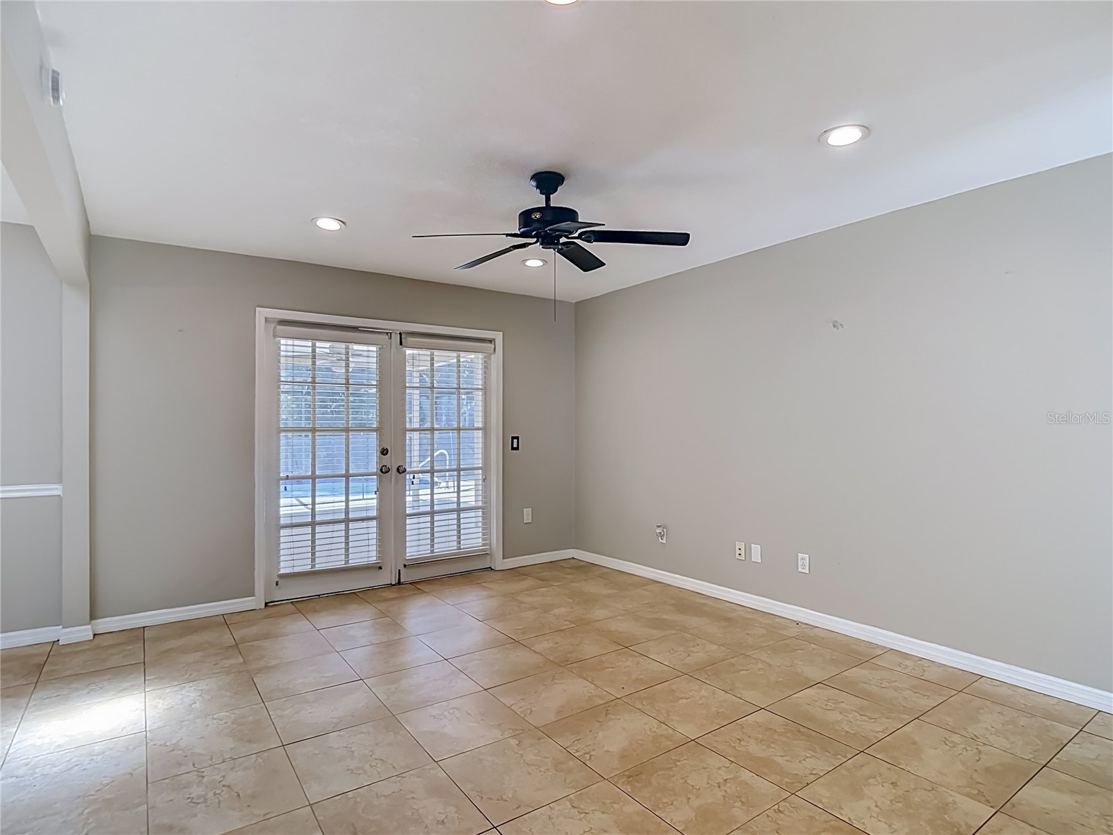 811 Ambassador Loop Tampa FL 33613 TB8508836 image15