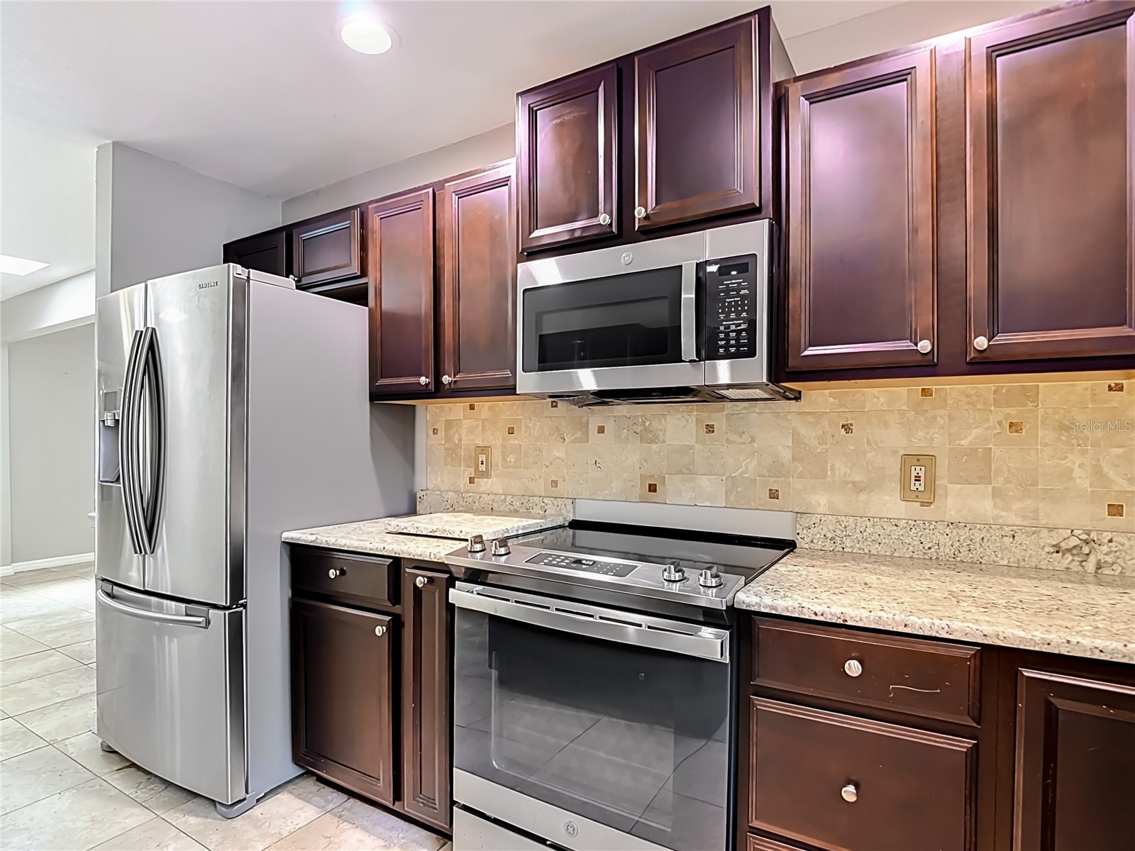 811 Ambassador Loop Tampa FL 33613 TB8508836 image28