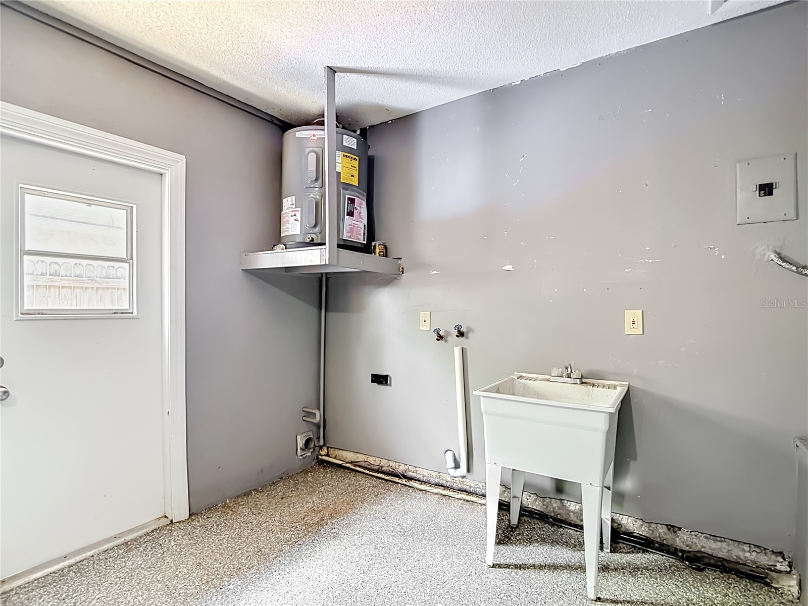 811 Ambassador Loop Tampa FL 33613 TB8508836 image61