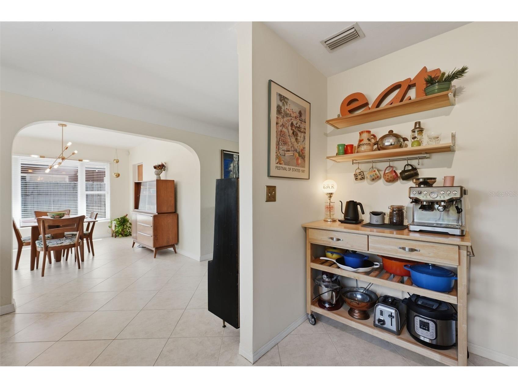 811 Bay Vista Boulevard S Saint Petersburg FL 33705 TB8494741 image12