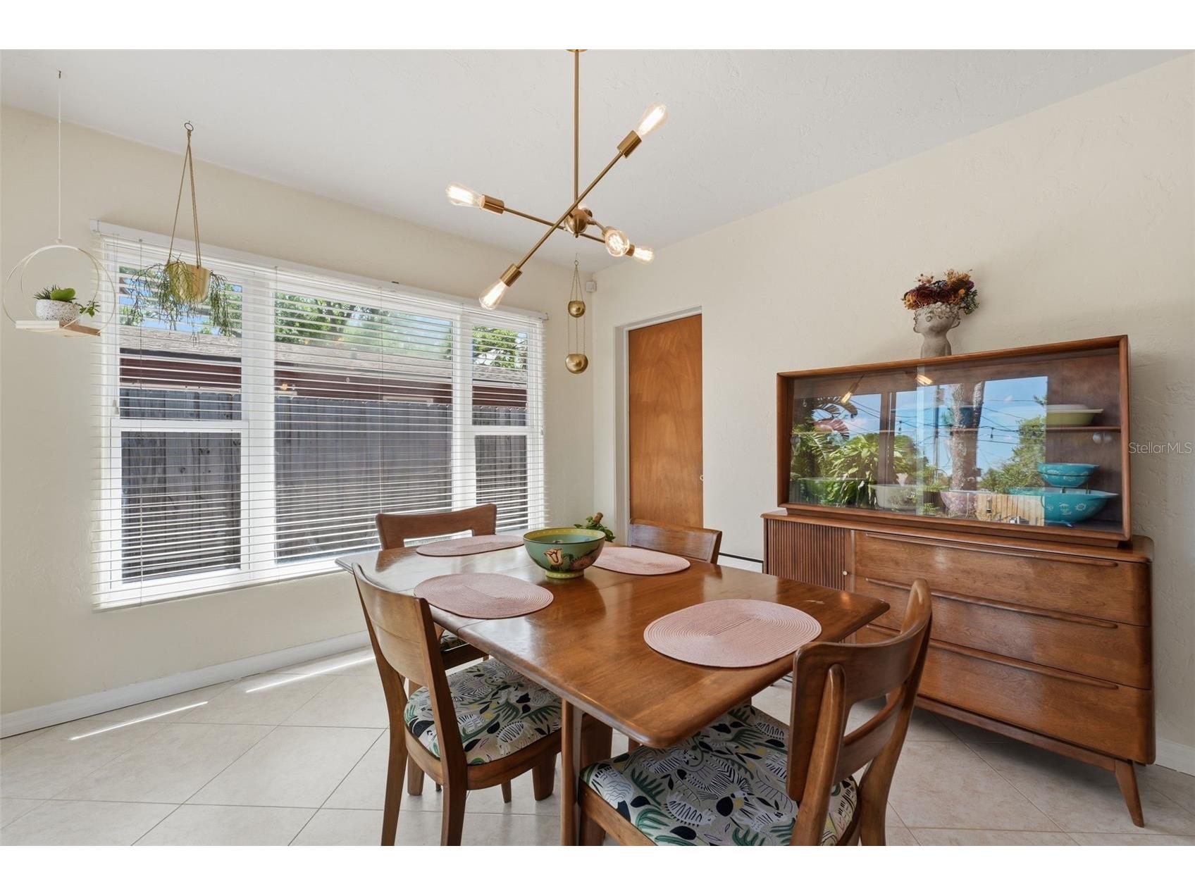 811 Bay Vista Boulevard S Saint Petersburg FL 33705 TB8494741 image15