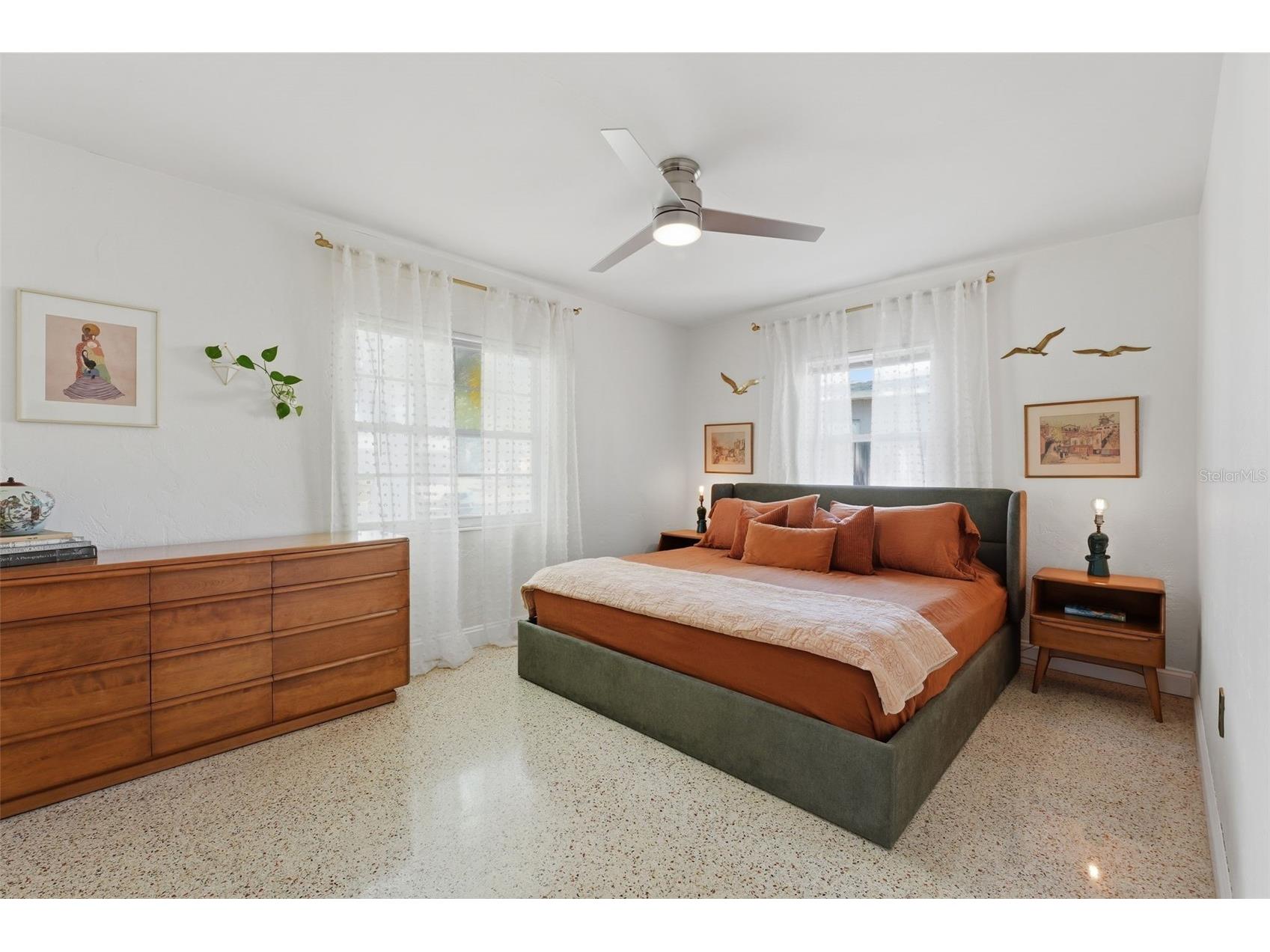 811 Bay Vista Boulevard S Saint Petersburg FL 33705 TB8494741 image16