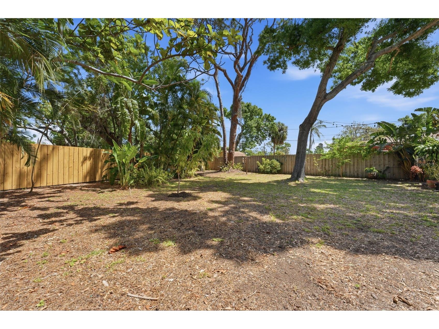 811 Bay Vista Boulevard S Saint Petersburg FL 33705 TB8494741 image25