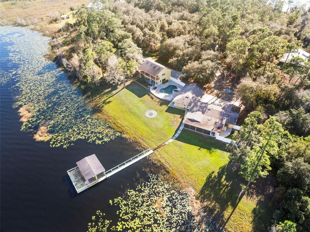 811 Billsborough Road Geneva FL 32732 - Buck Lake O6370112 image1