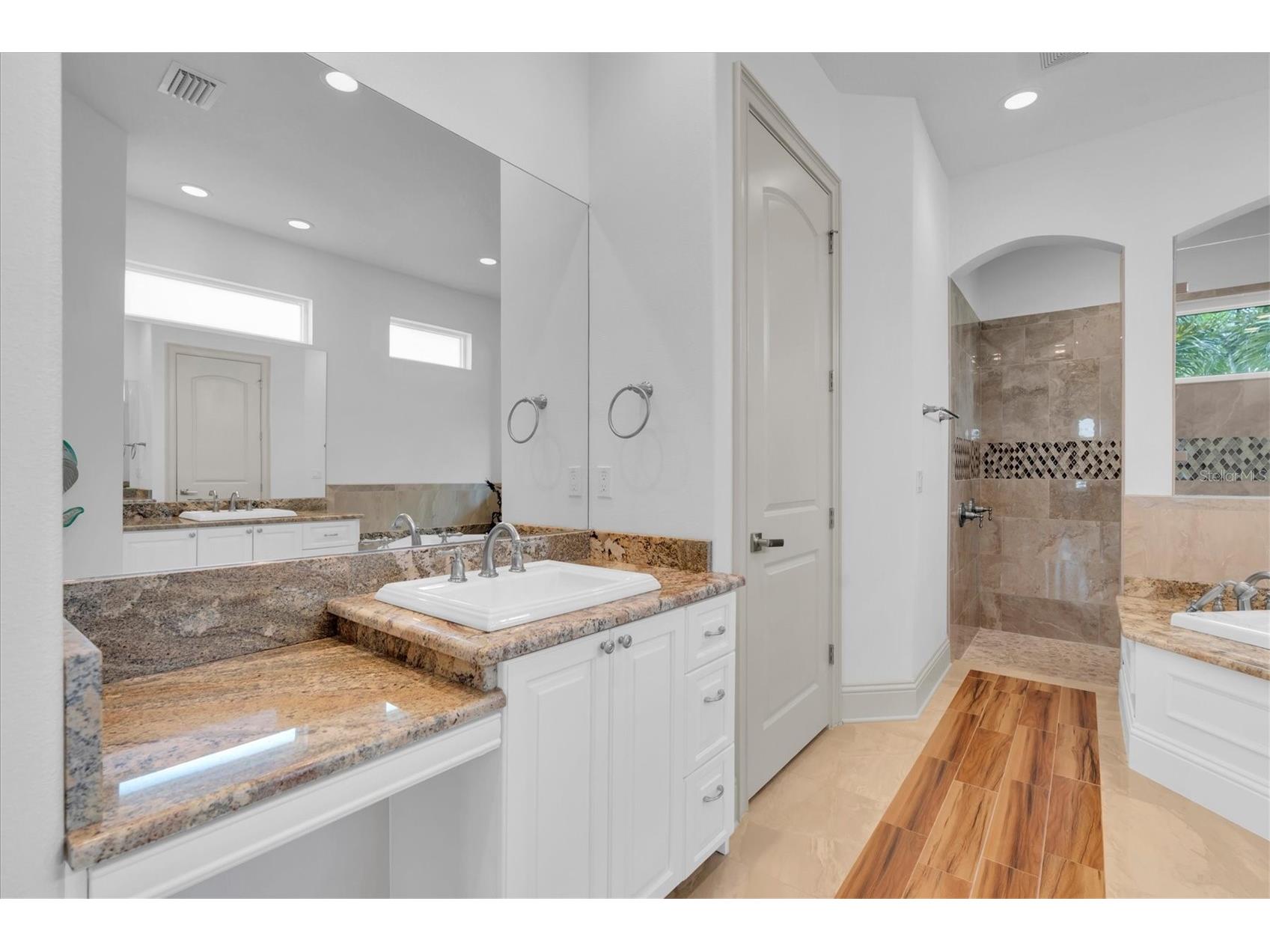 811 Birdie Way Apollo Beach FL 33572 W7886580 image16