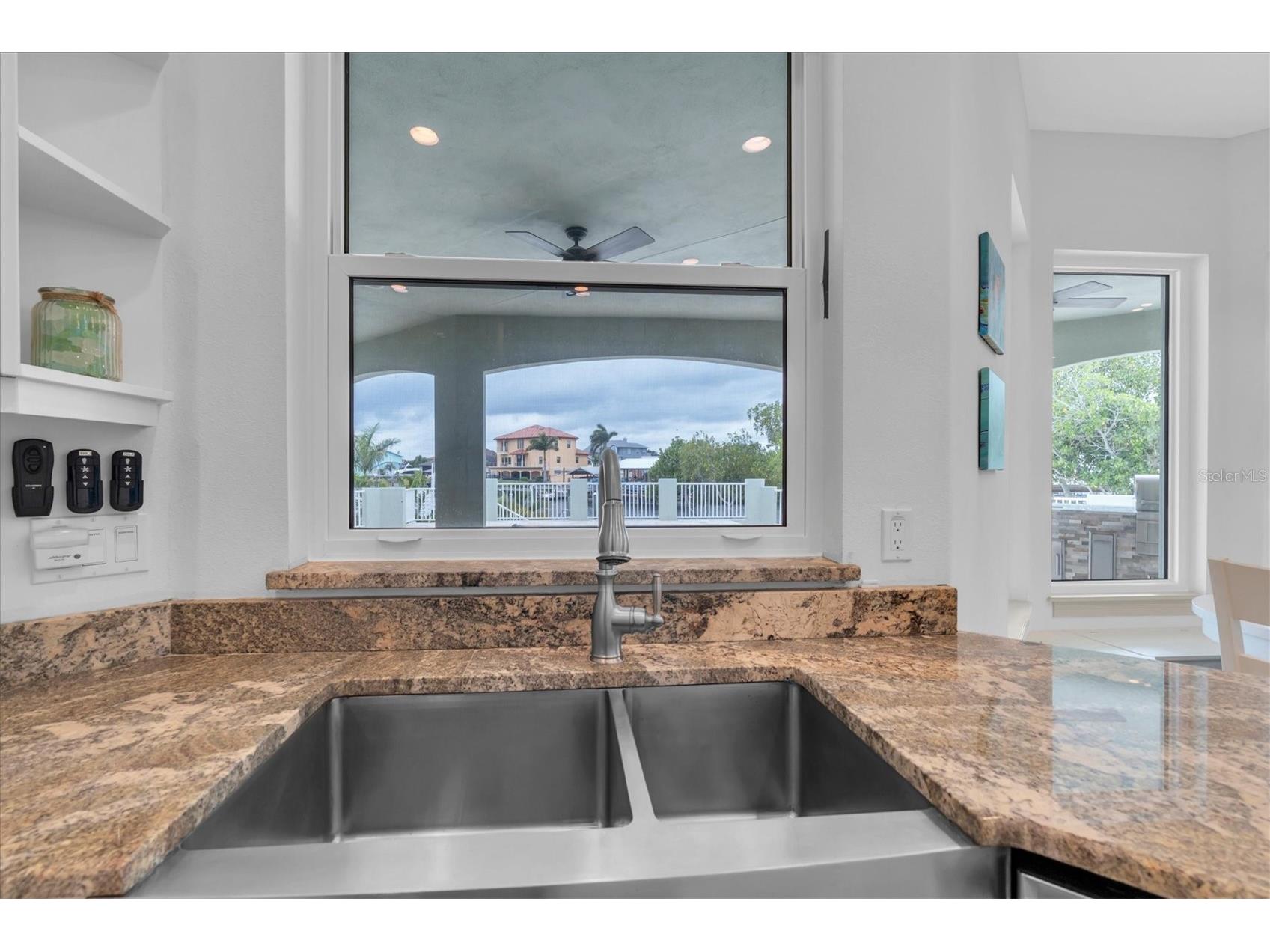 811 Birdie Way Apollo Beach FL 33572 W7886580 image8