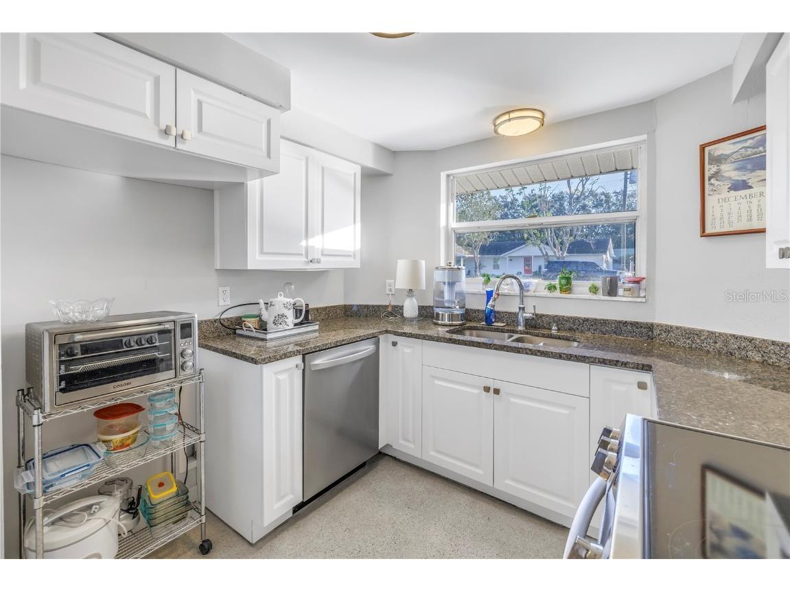 811 Camellia Avenue Ellenton FL 34222 TB8339192 image16