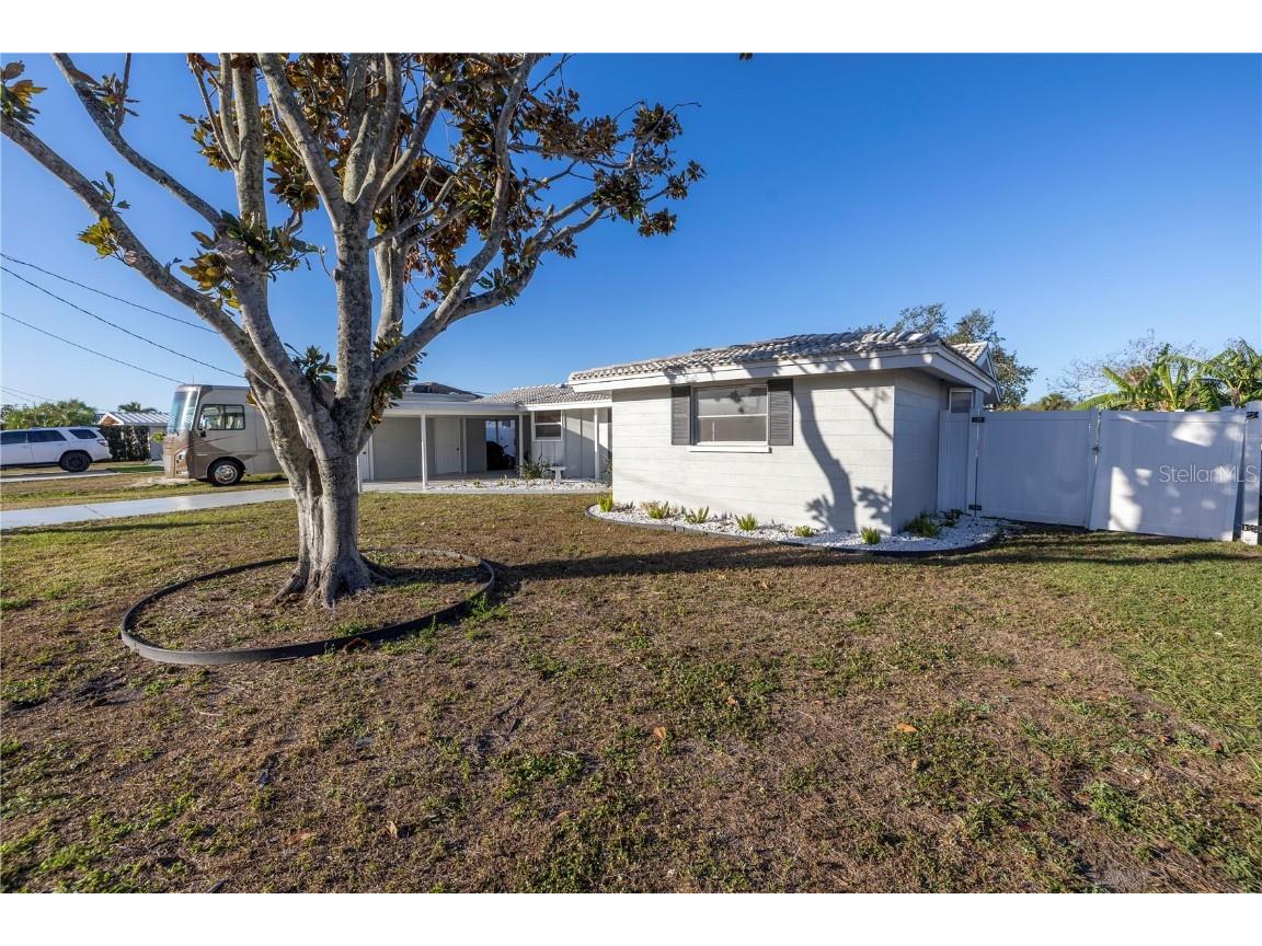 811 Camellia Avenue Ellenton FL 34222 TB8339192 image43