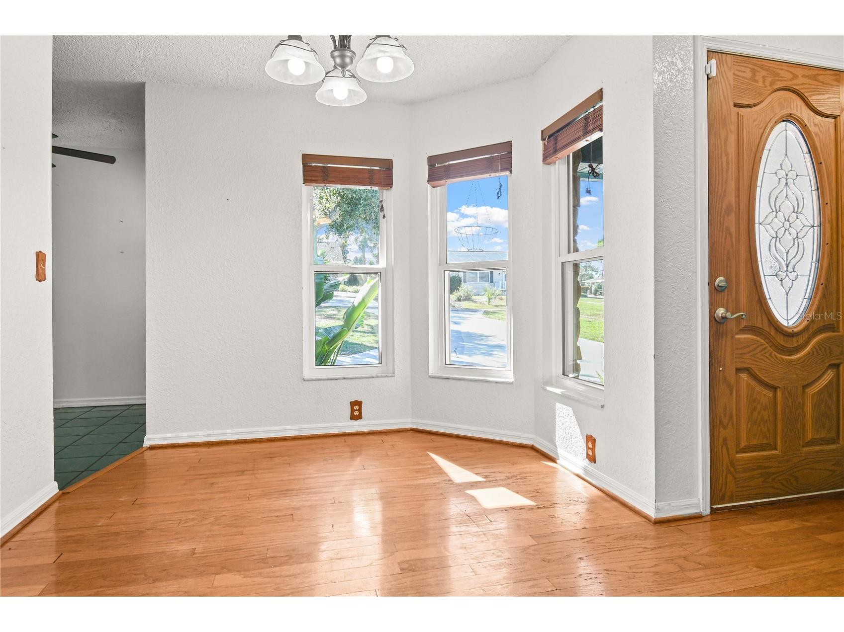 811 Carlton Avenue Lake Wales FL 33853 L4958270 image3