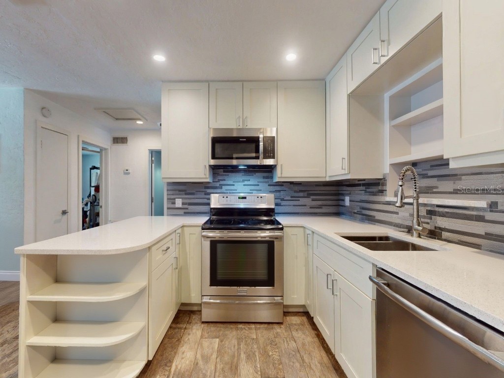 811 E 10th Avenue New Smyrna Beach FL 32169 O6332093 image11