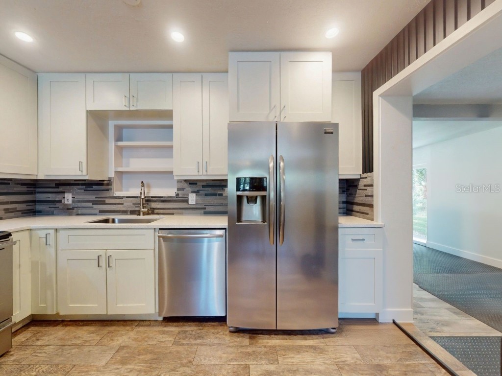 811 E 10th Avenue New Smyrna Beach FL 32169 O6332093 image9