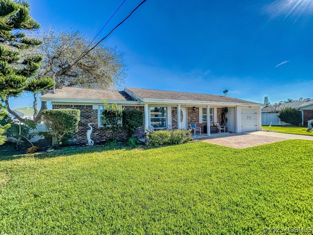 811 E 27th Avenue New Smyrna Beach FL 32169 NS1073875 image1