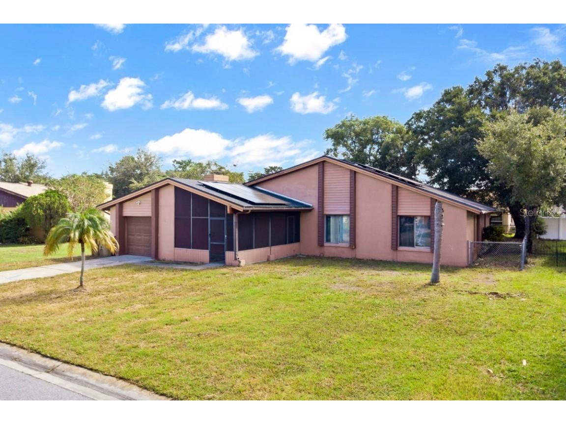 811 E Flag Lane Kissimmee FL 34759 A4663906 image1