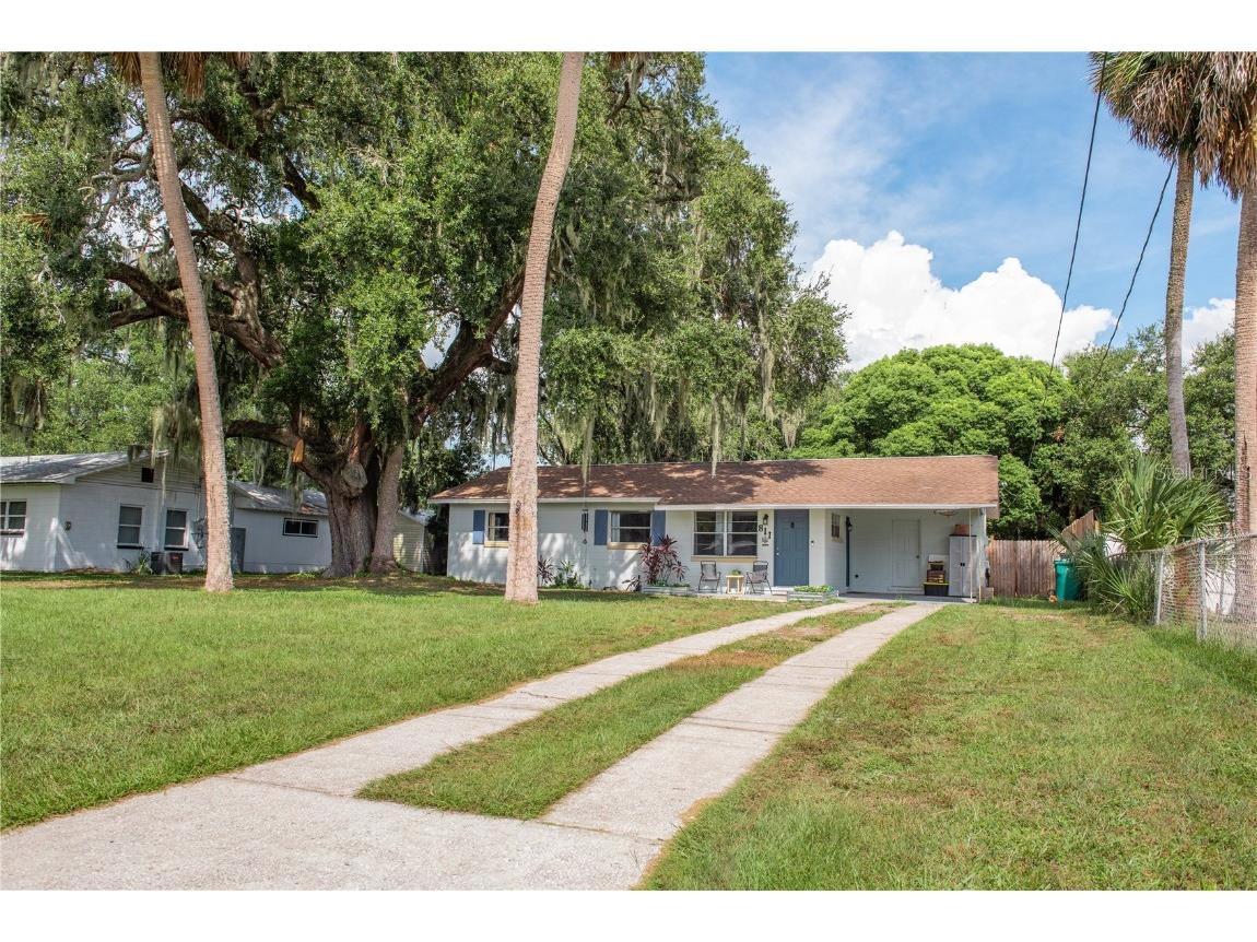 811 Edgewater Drive Eustis FL 32726 O6139298 image1