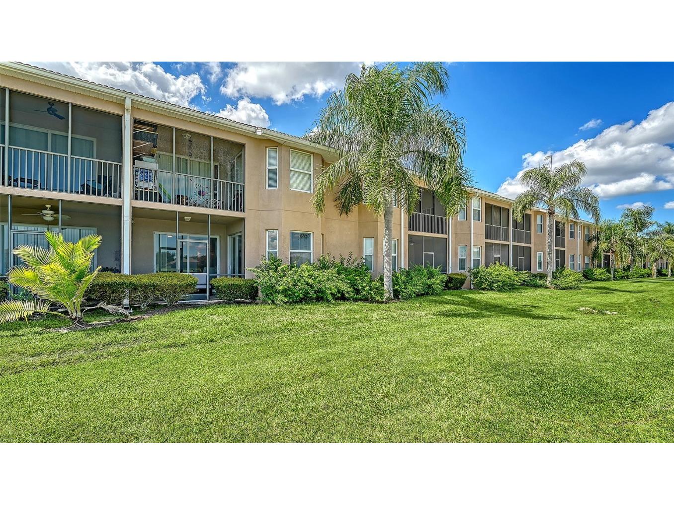811 Fairwaycove Lane #107 Bradenton FL 34212 A4664614 image40