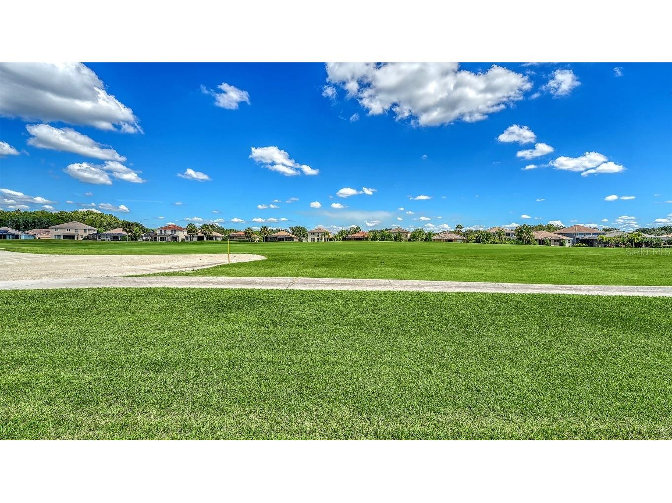 811 Fairwaycove Lane #107 Bradenton FL 34212 A4664614 image41