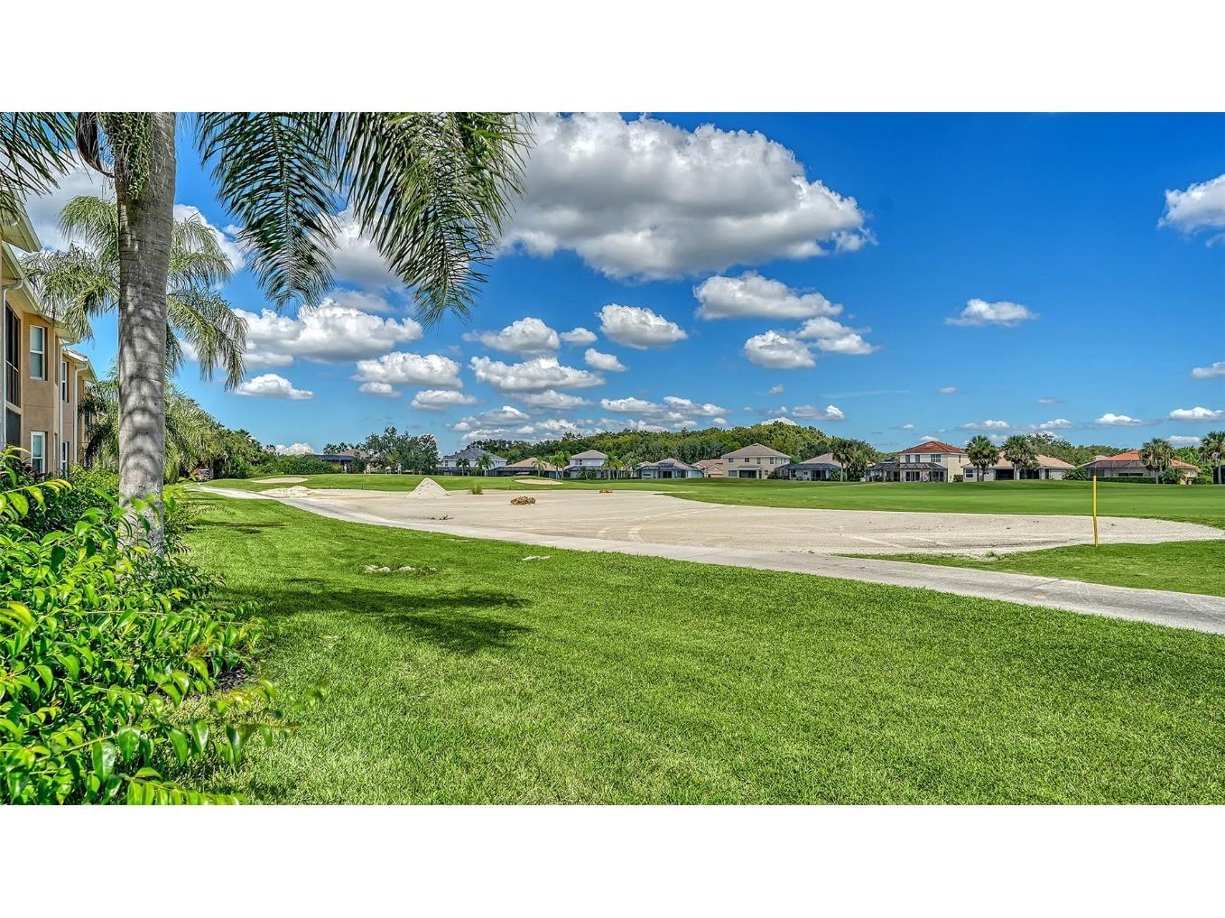 811 Fairwaycove Lane #107 Bradenton FL 34212 A4664614 image42