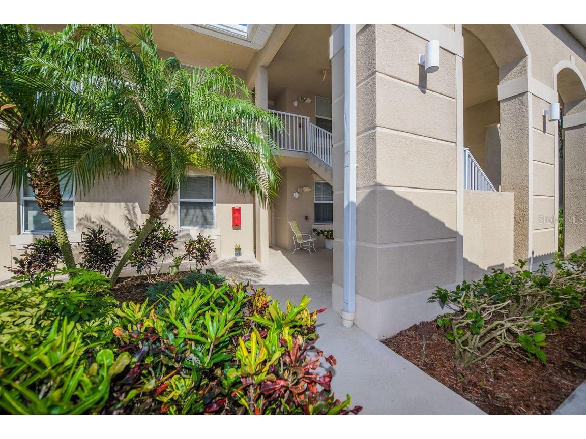 811 Fairwaycove Lane #107 Bradenton FL 34212 A4664614 image8