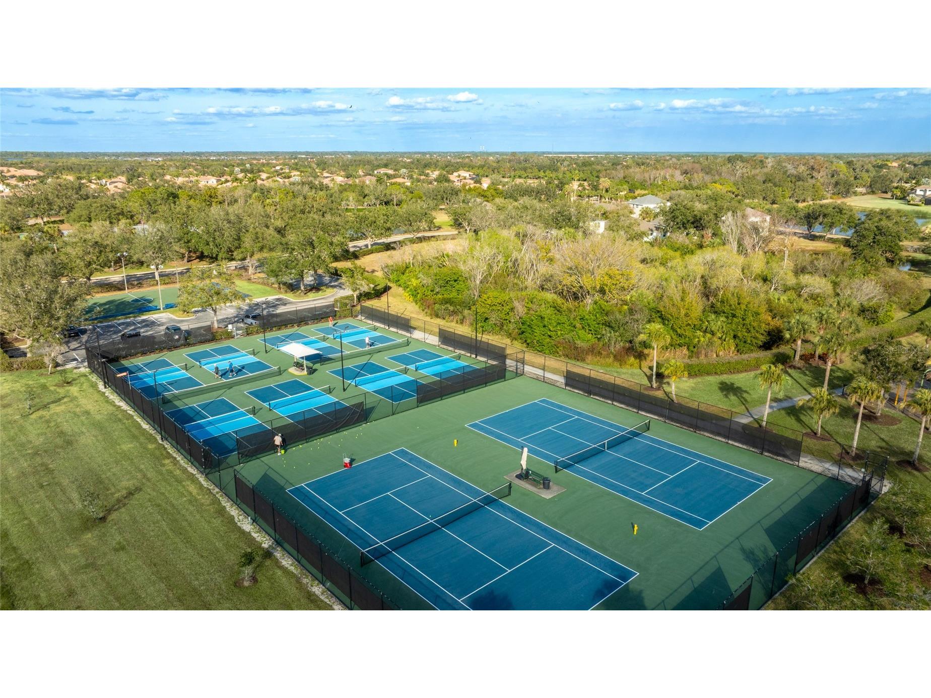 811 Fairwaycove Lane #204 Bradenton FL 34212 A4683866 image19