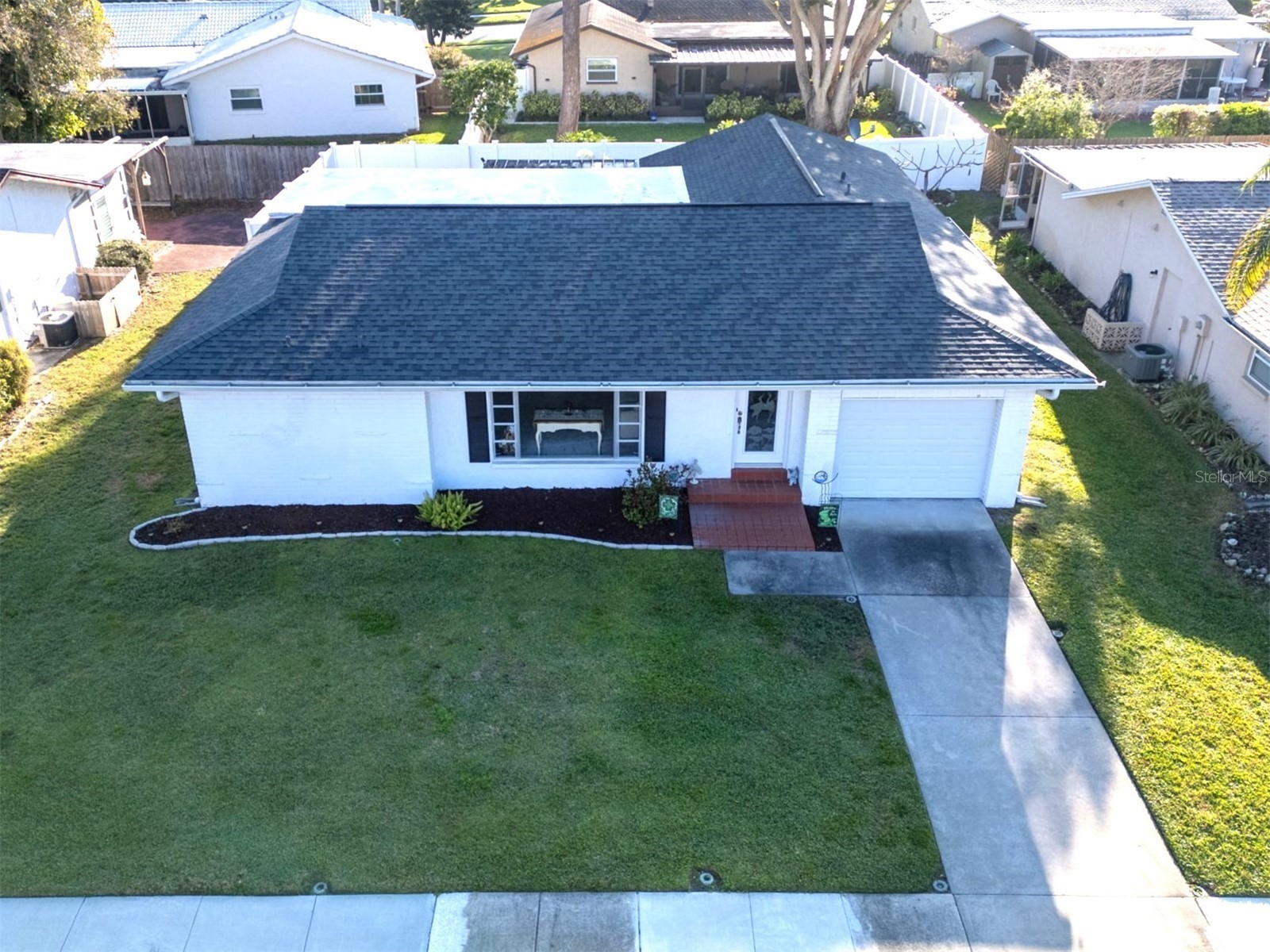 811 Helmsman Way Palm Harbor FL 34685 TB8475651 image1